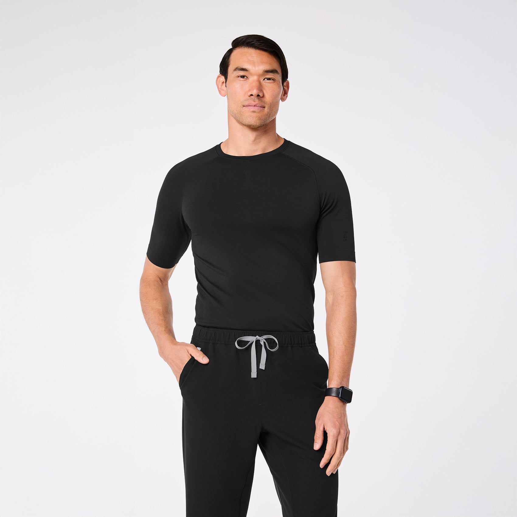 Makato Seamless Short-Sleeve Underscrub - Black