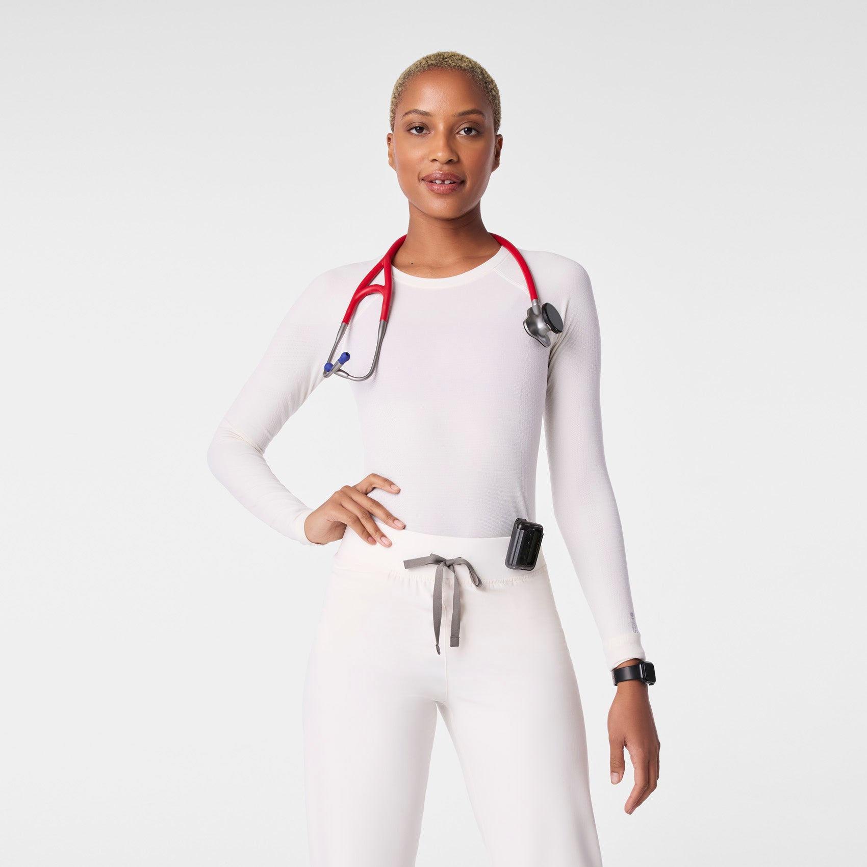 Salta Shimmer Long-Sleeve Underscrub - Off White