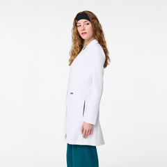 Bellevue Long Slim Lab Coat - White