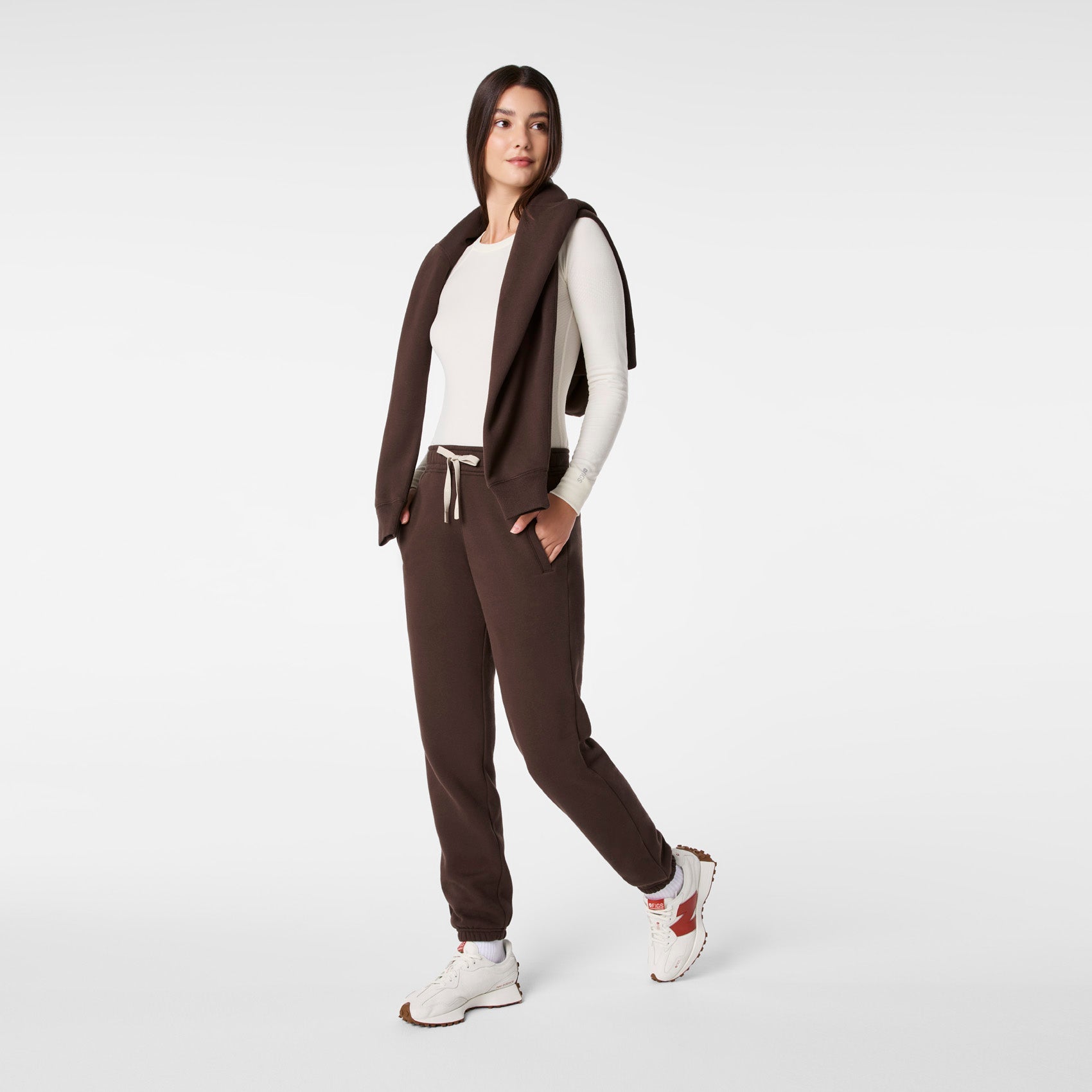 Off-Shift Relaxed Jogger Sweatpants™ - Hot Fudge