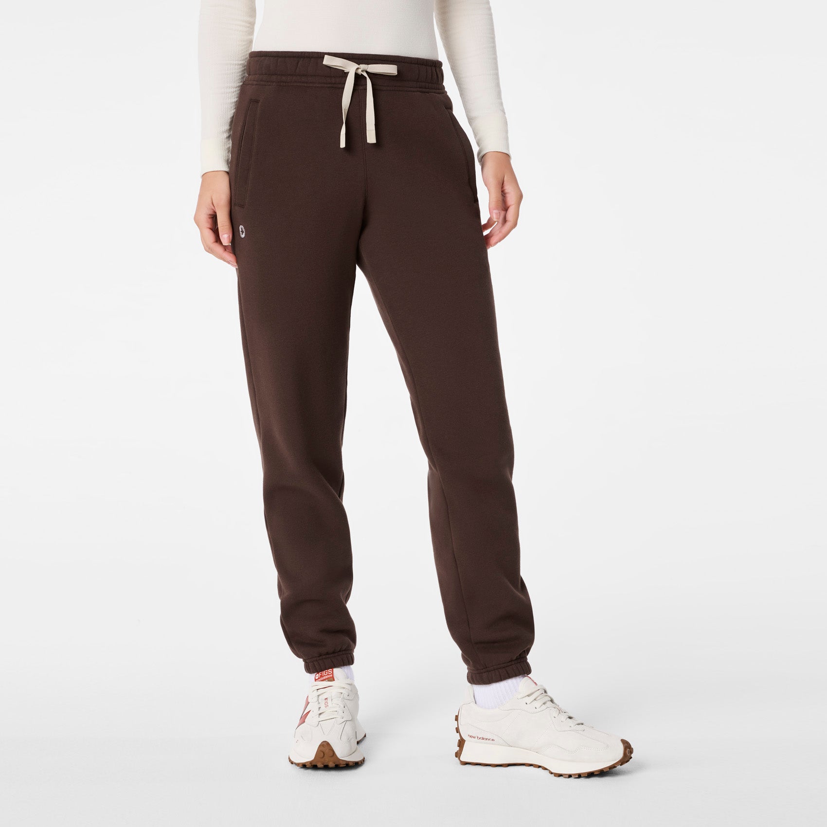 Off-Shift Relaxed Jogger Sweatpants™ - Hot Fudge