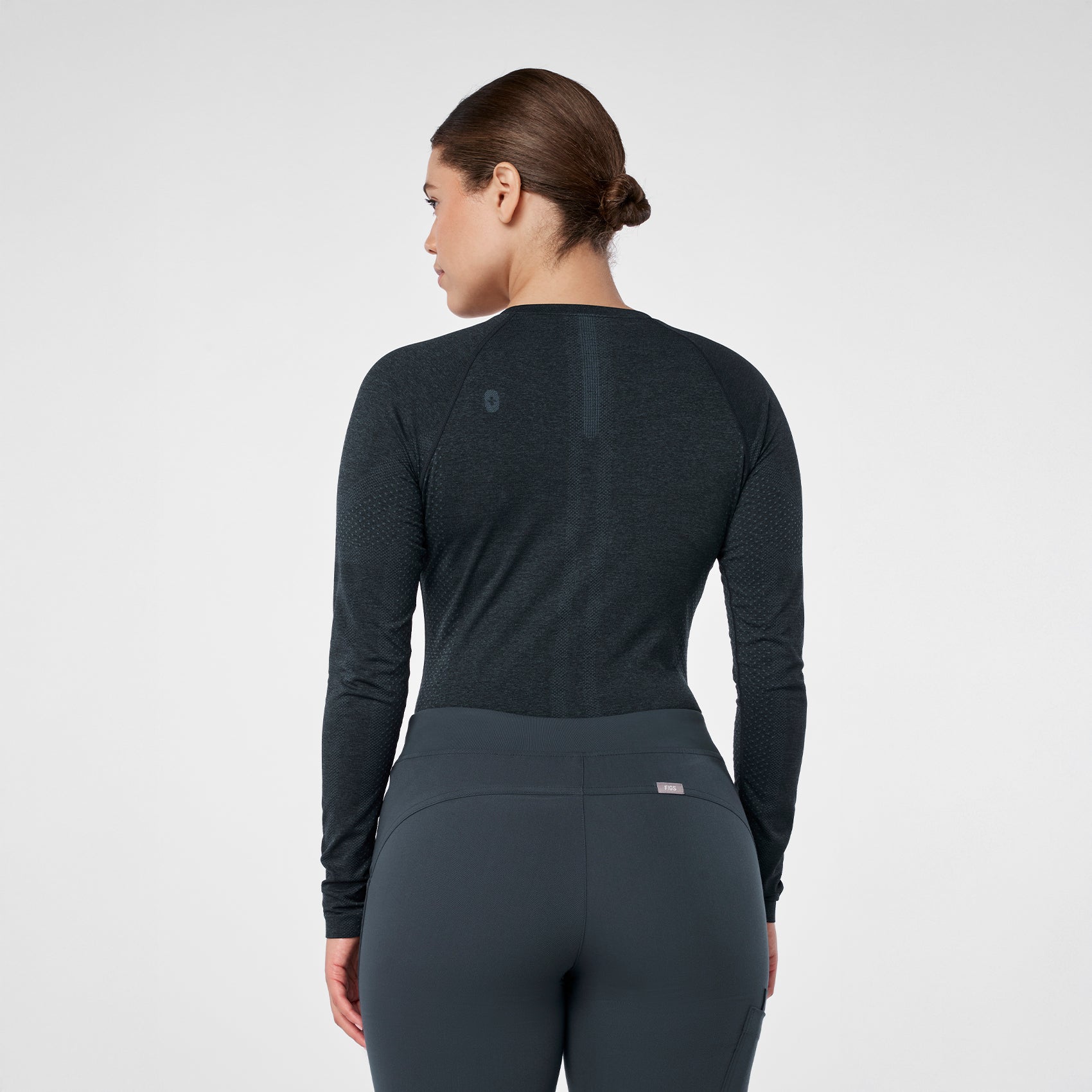 Salta Seamless Long-Sleeve Underscrub - Dark Harbor