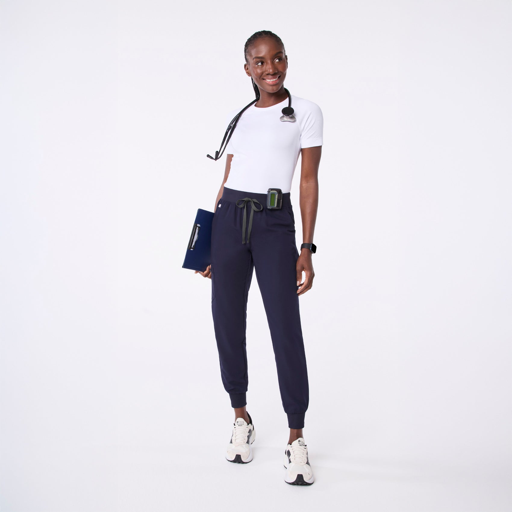 Salta Seamless Short-Sleeve Underscrub - White