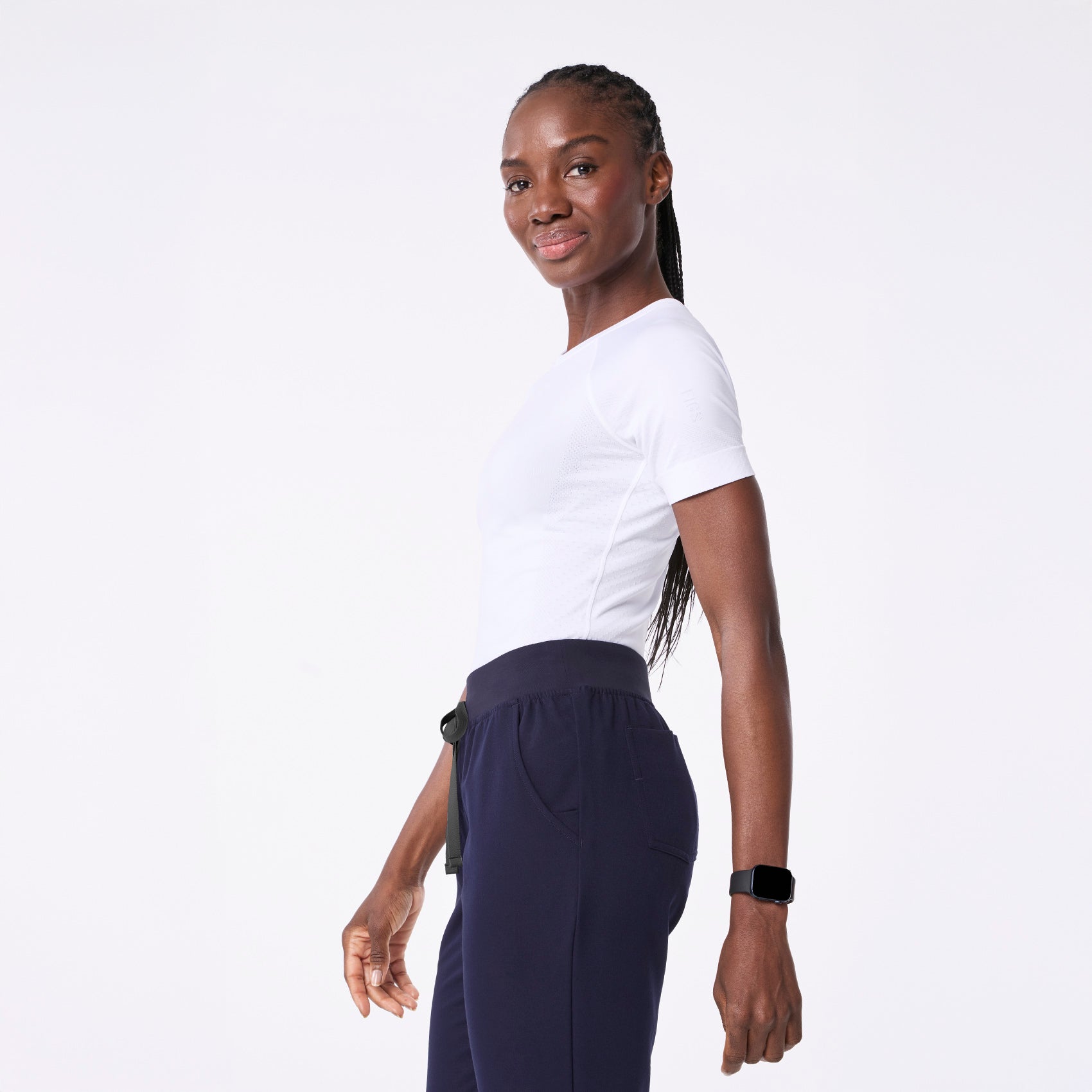 Salta Seamless Short-Sleeve Underscrub - White