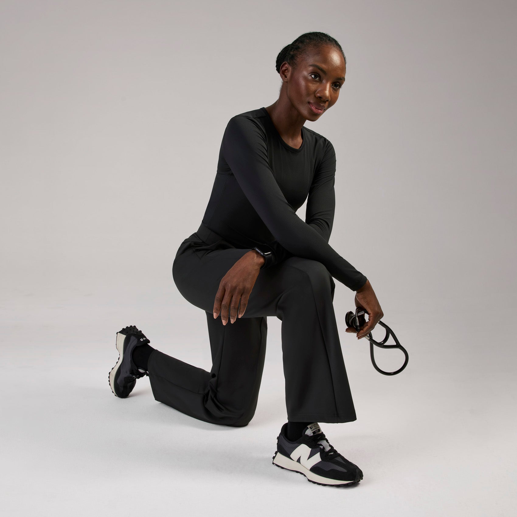 Piedra High-Rise Straight-Leg Scrub Pant - Black