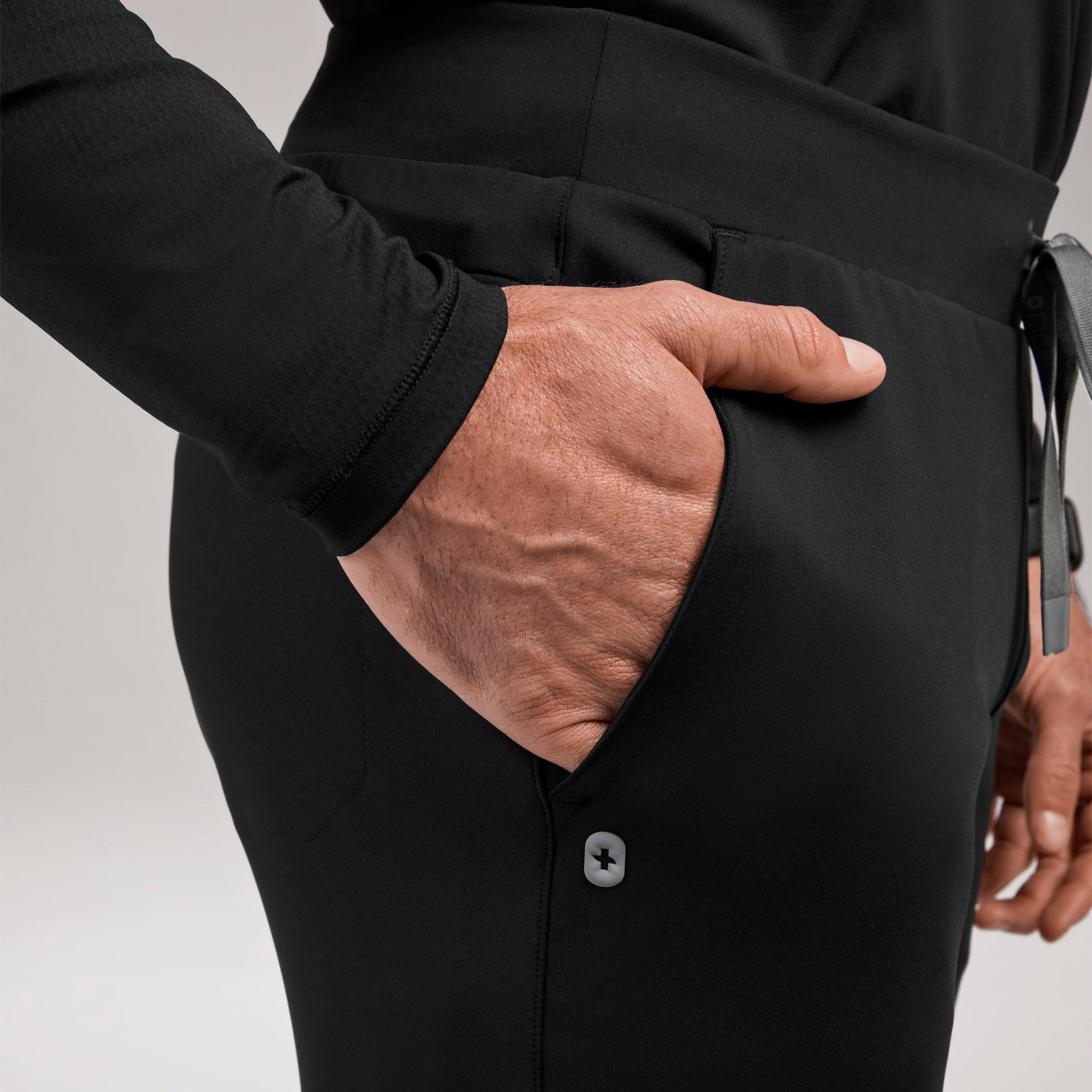 Pierre Slim Tapered Scrub Pant - Black