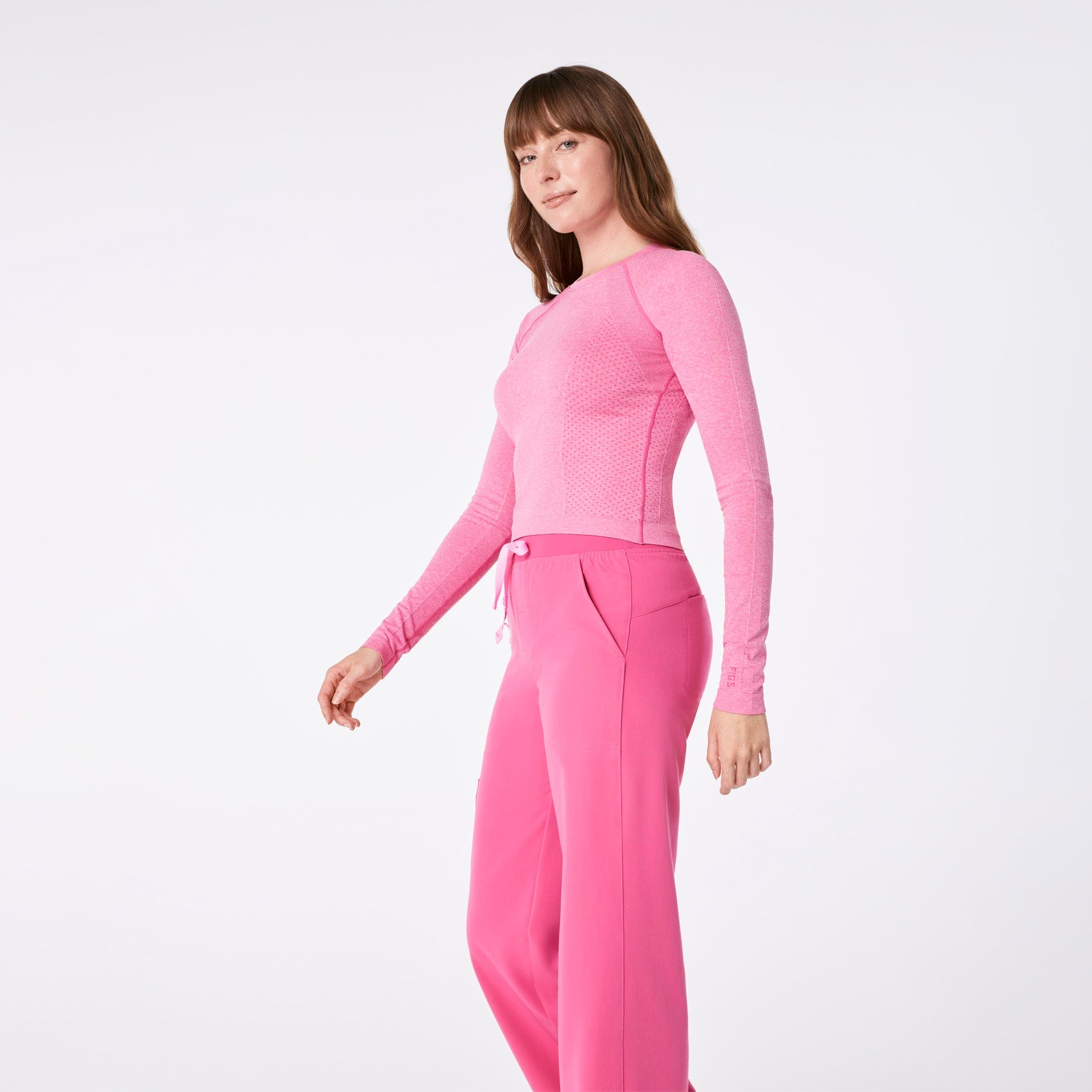 Salta Cropped Long-Sleeve Underscrub - F*ing Pink