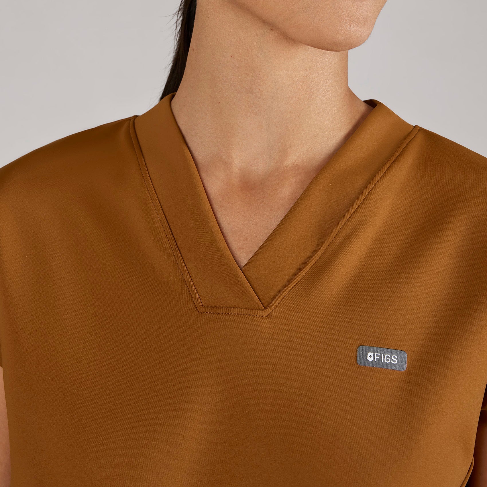 Mira Banded Scrub Top - Alder