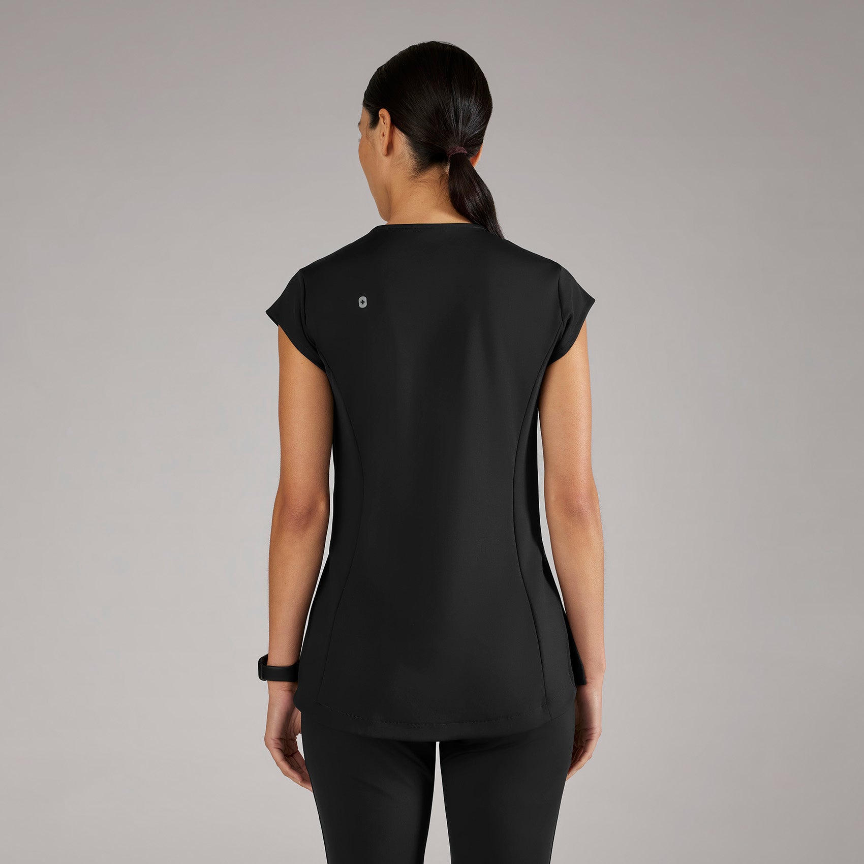 Alma Slim Crewneck Tunic Scrub Top - Black