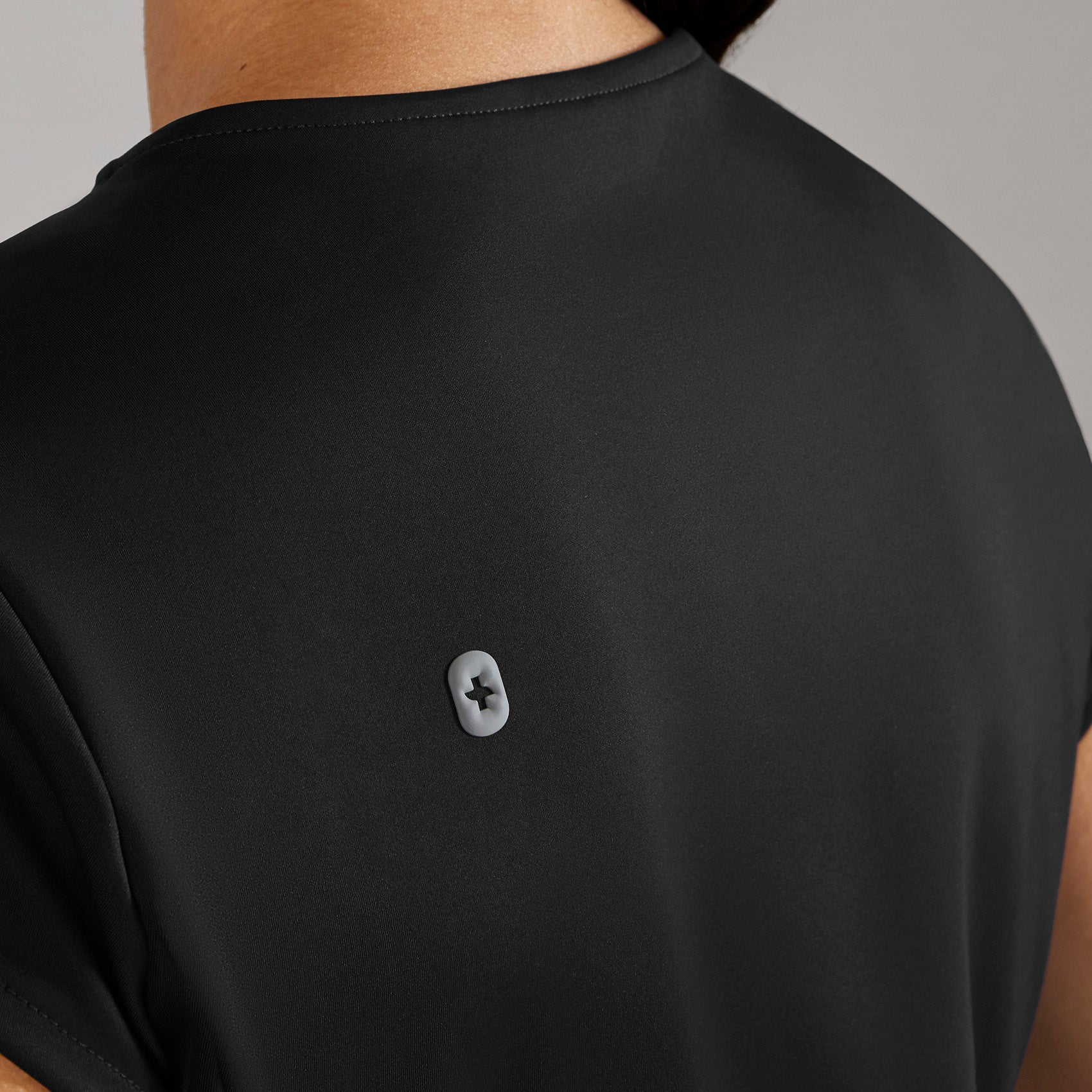 Alma Slim Crewneck Tunic Scrub Top - Black