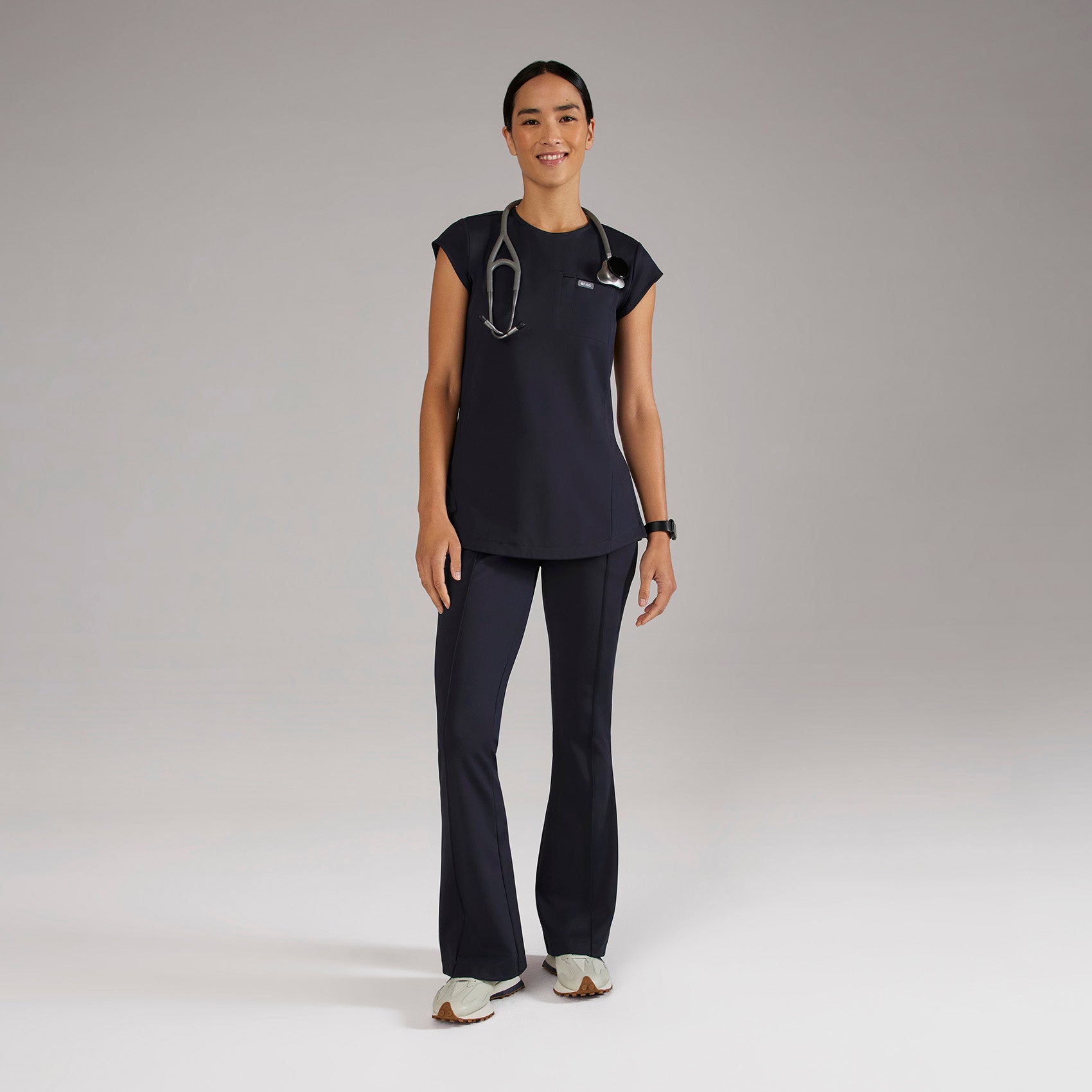 Alma Slim Crewneck Tunic Scrub Top - Navy