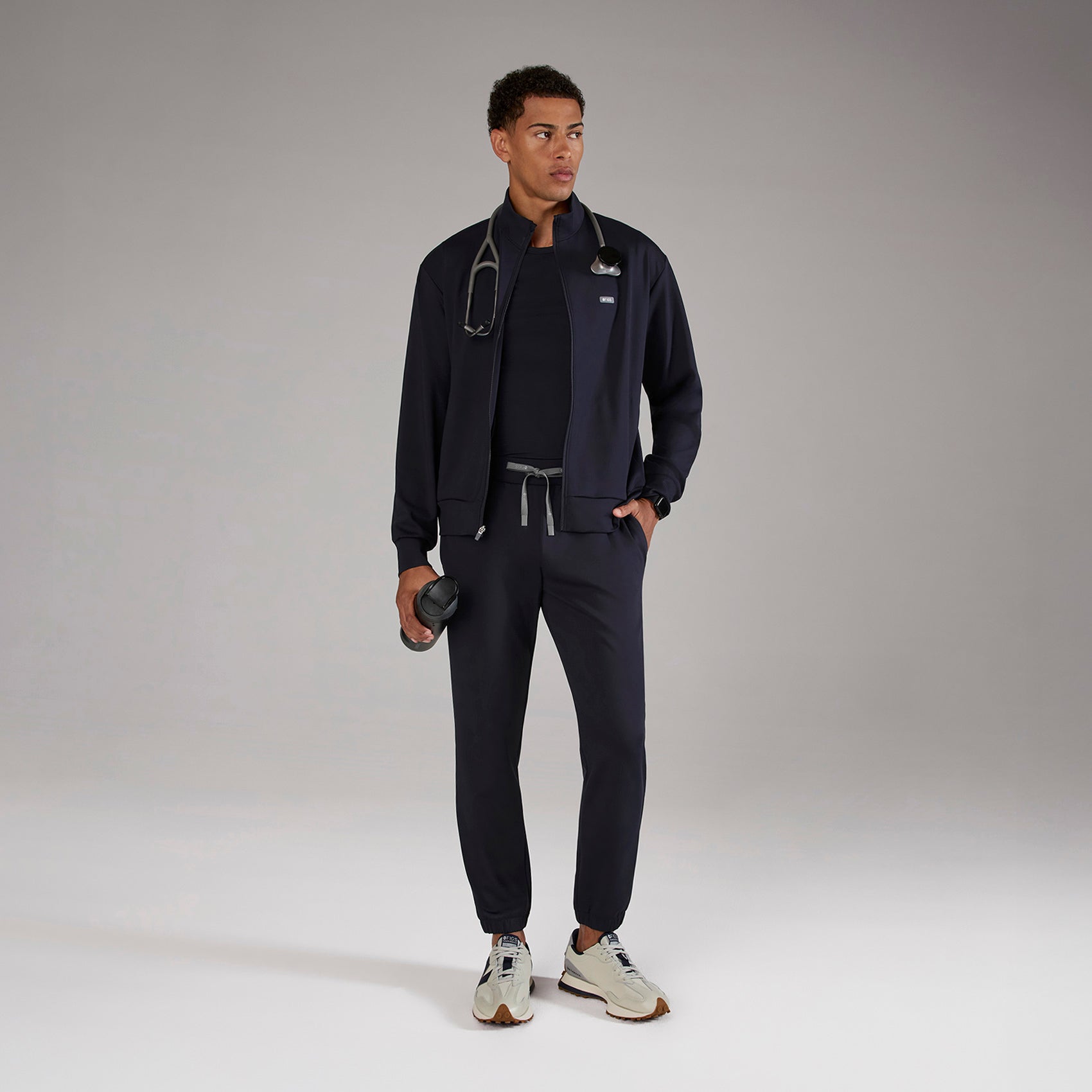 Forster Slim Jogger Scrub Pant - Navy