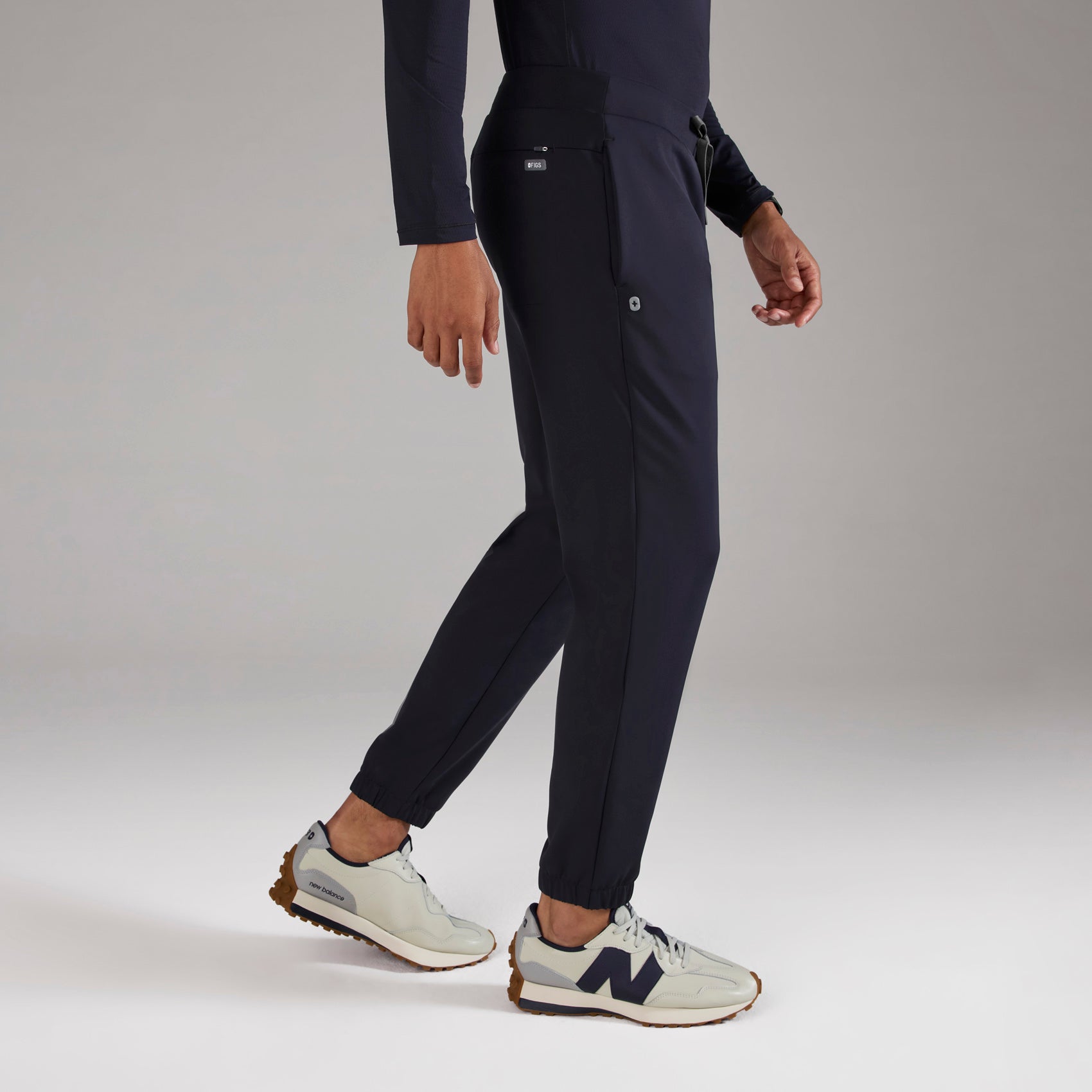 Forster Slim Jogger Scrub Pant - Navy
