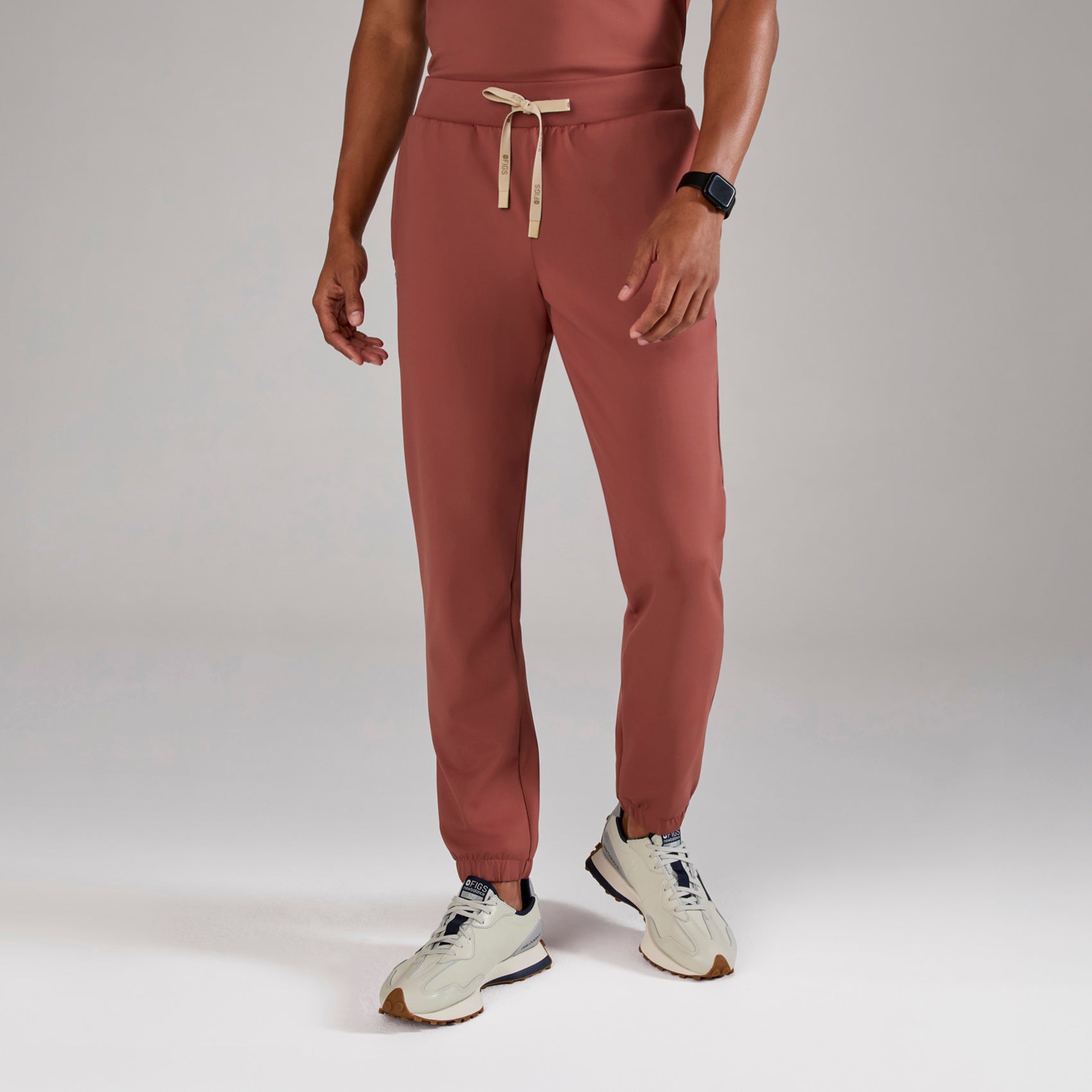 Forster Slim Jogger Scrub Pant - Rosewood