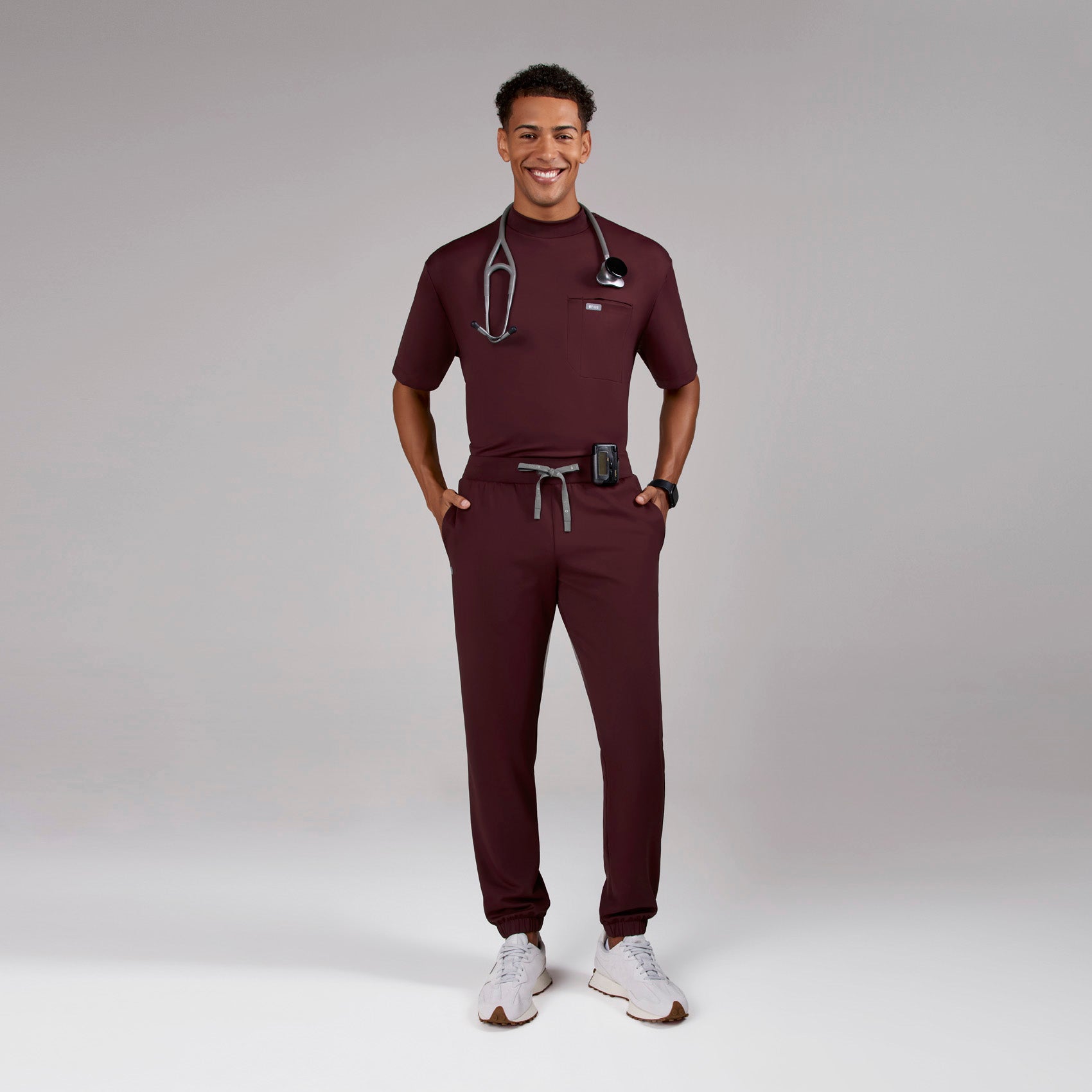 Forster Slim Jogger Scrub Pant - Burgundy