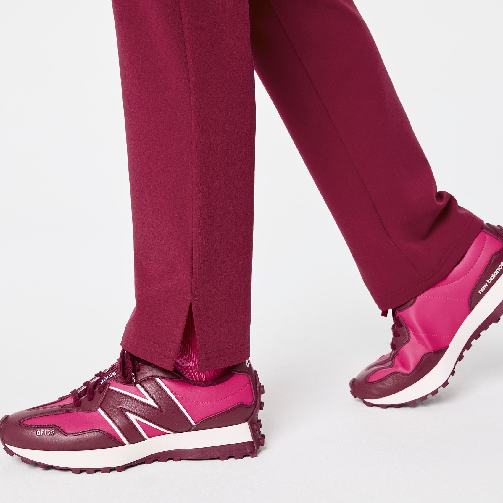 Dowa High-Rise Straight-Leg Scrub Pant - Deep Cranberry