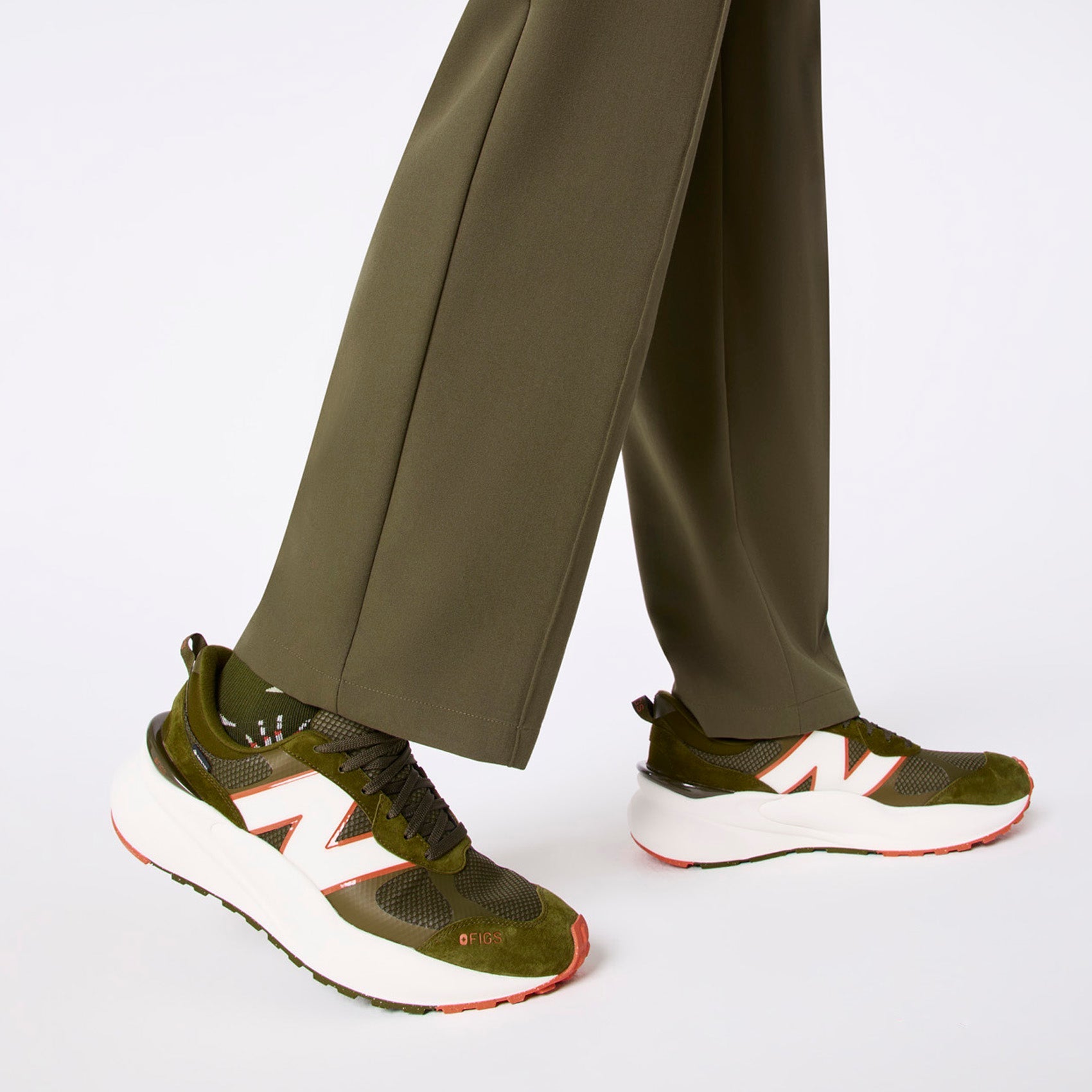 FIGS | New Balance 3447 GORE-TEX® - Spruce