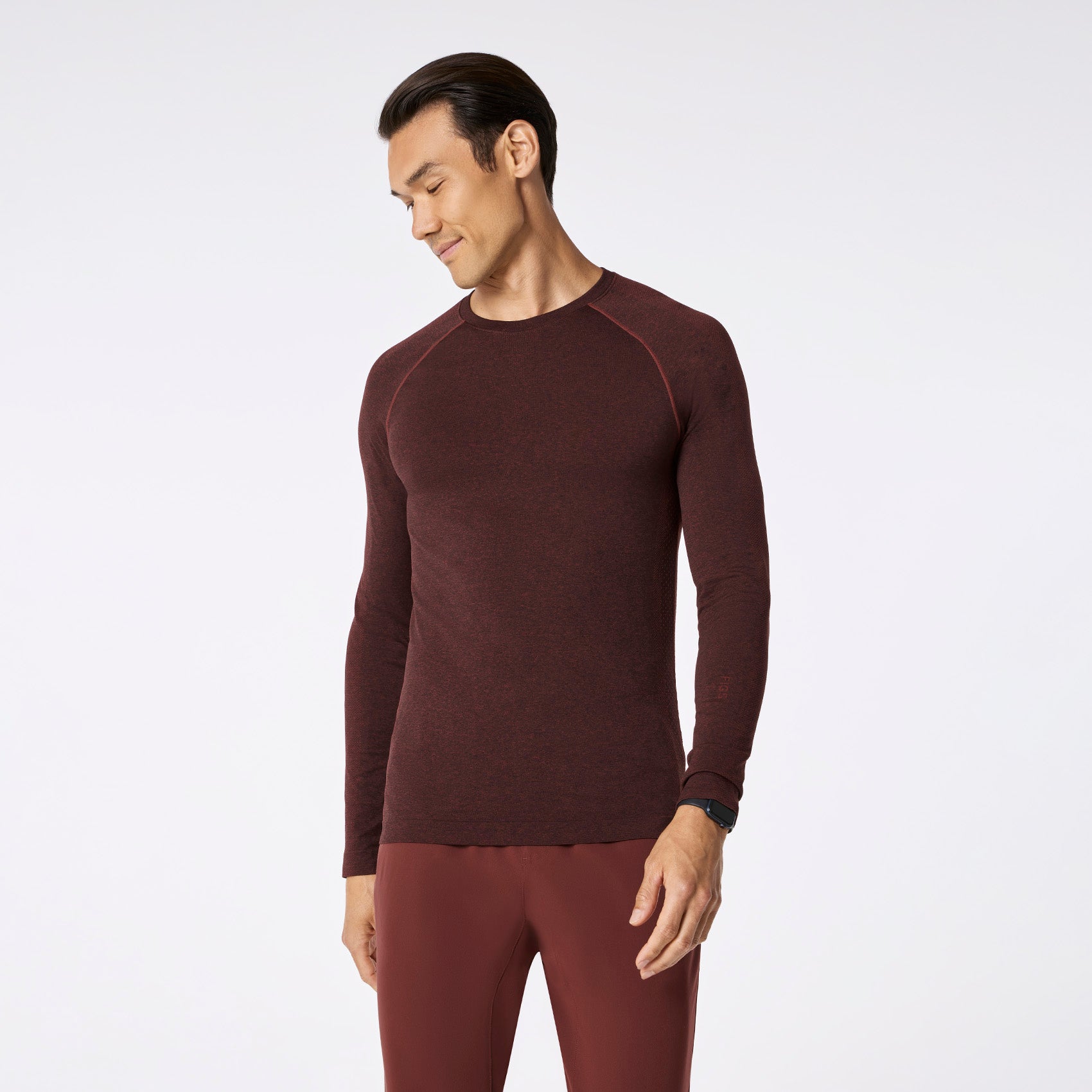Makato Seamless Long-Sleeve Underscrub - Walnut