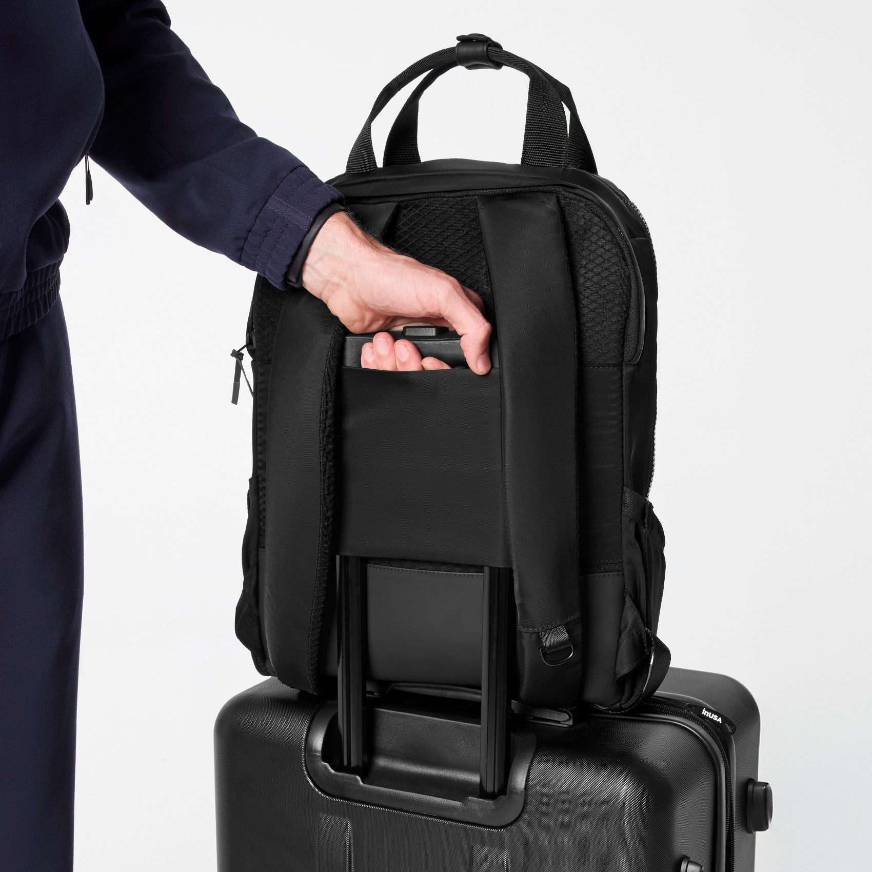  The Shift Backpack - Black