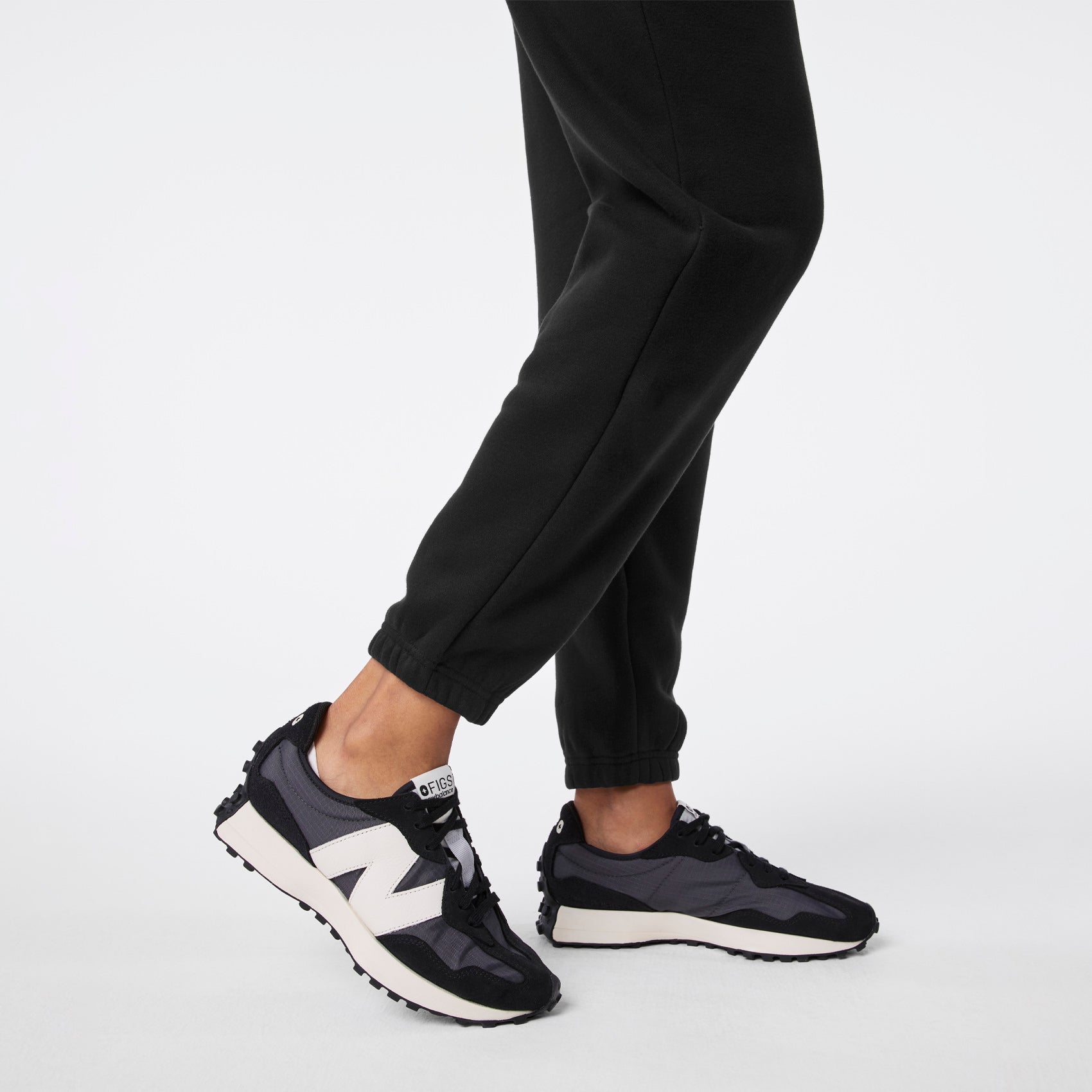 Off-Shift Relaxed Jogger Sweatpants™ - Black
