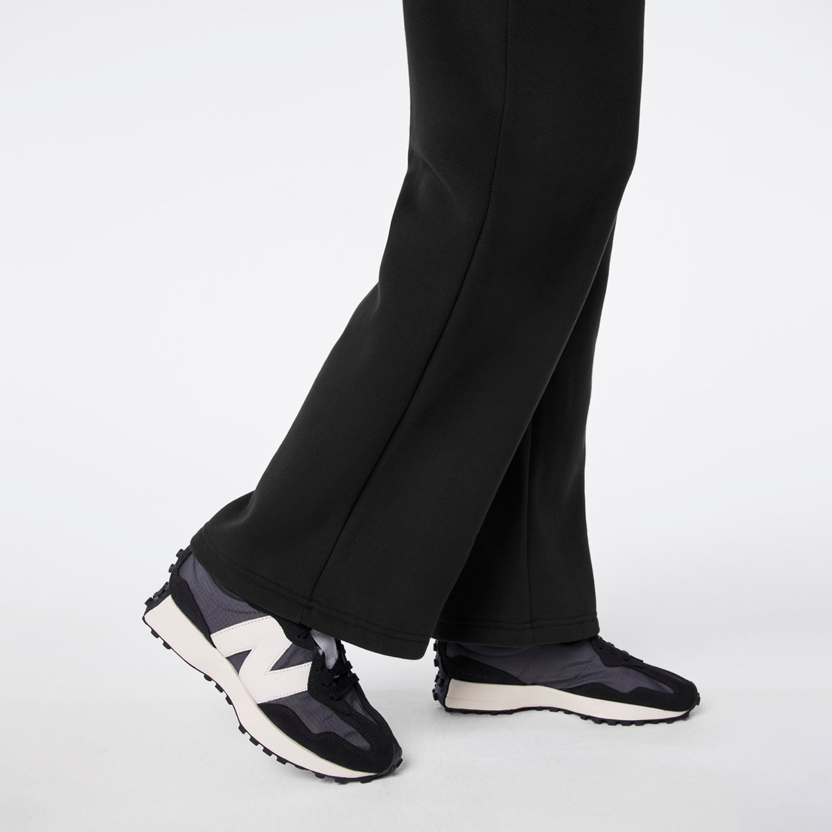  Off-Shift Wide-Leg Sweatpants™ - Black