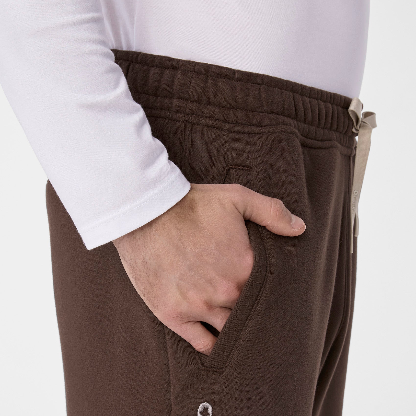 Off-Shift Straight-Leg Sweatpants™ - Hot Fudge