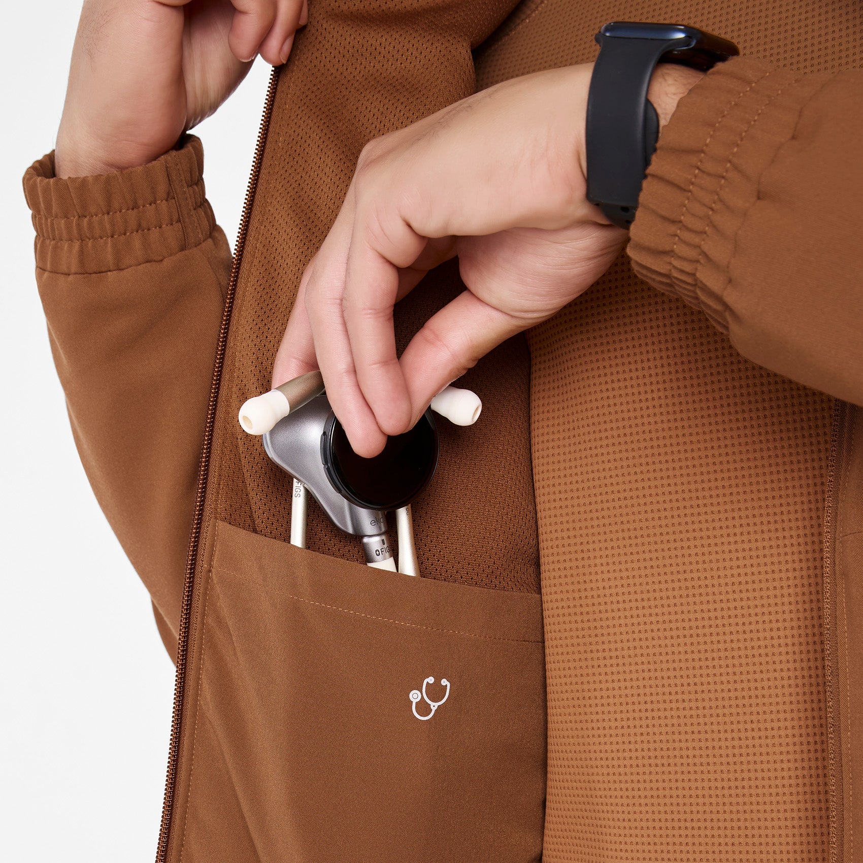 Cobaki Scrub Jacket - Mocha