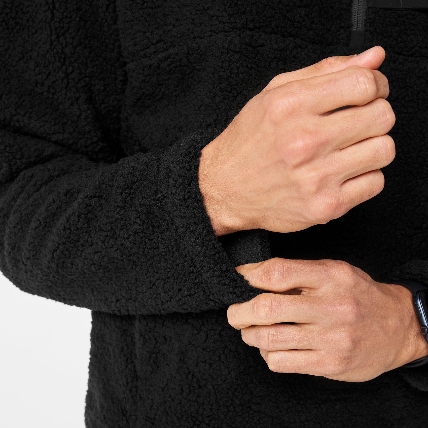 High-Pile Fleece Pullover - Black