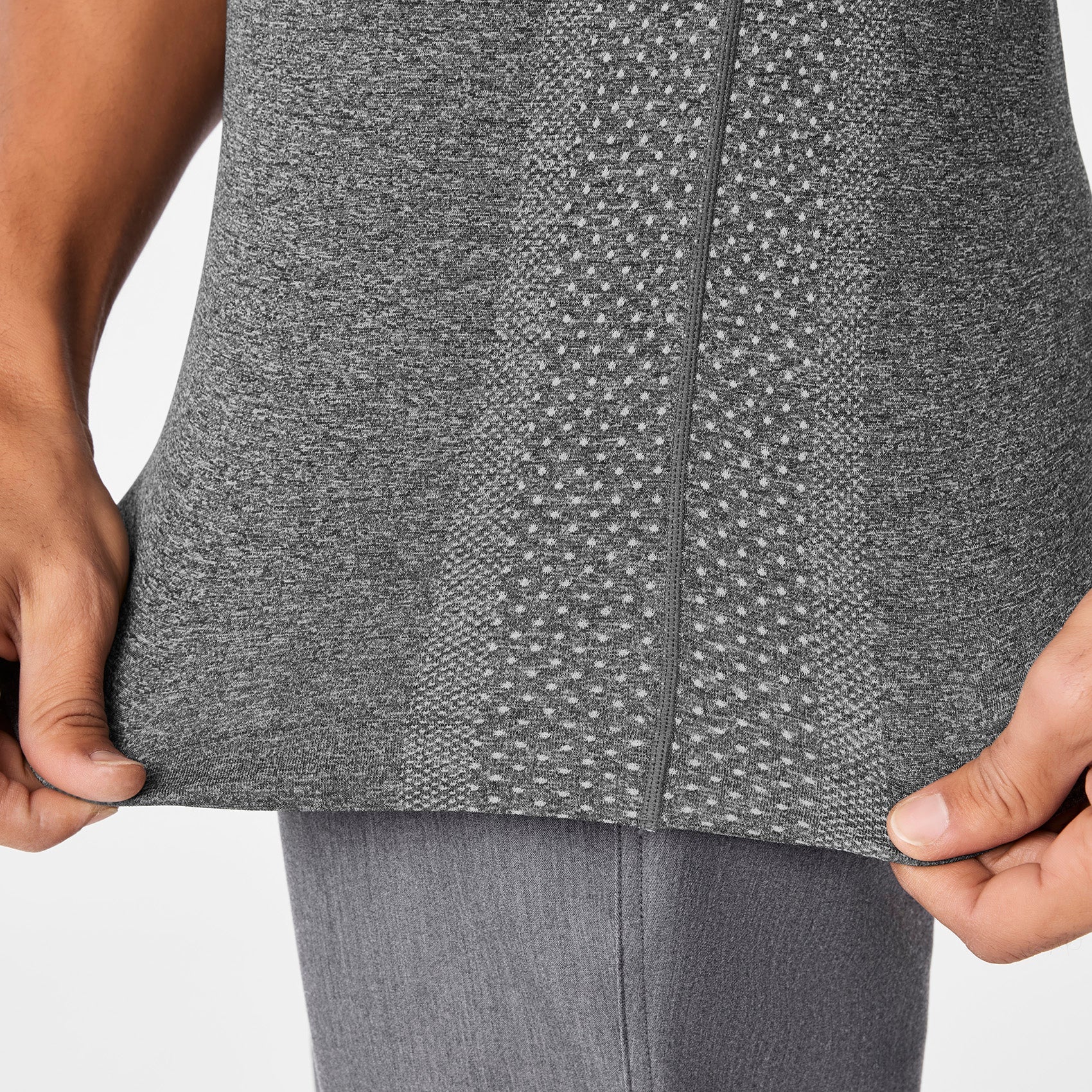 Makato Seamless Short-Sleeve Underscrub - Graphite