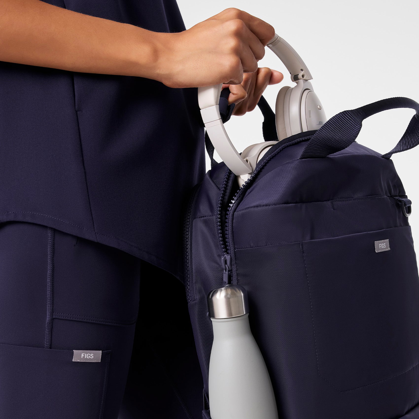  The Shift Backpack - Navy