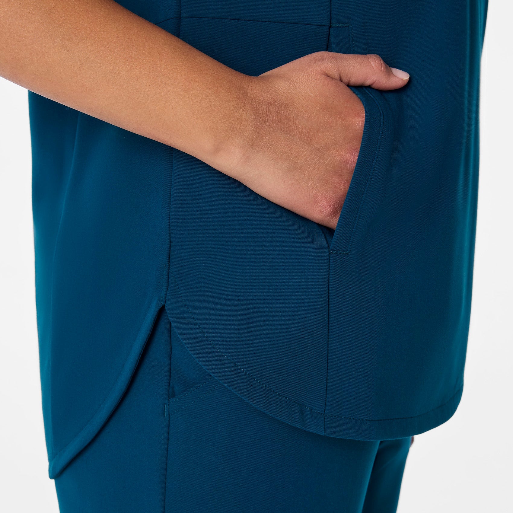 Montex Relaxed Scrub Top - Deep Reef