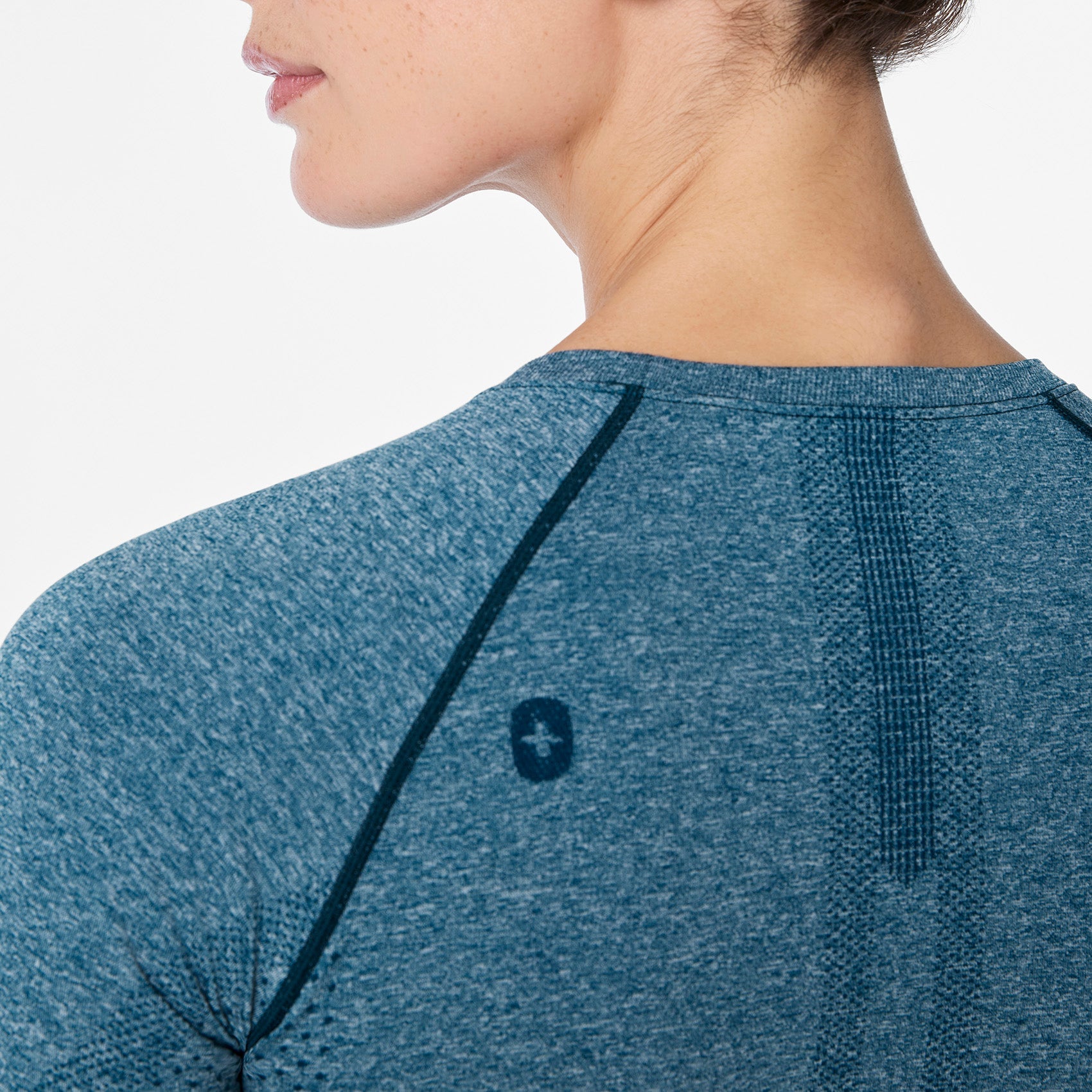 Salta Seamless Long-Sleeve Underscrub - Deep Reef