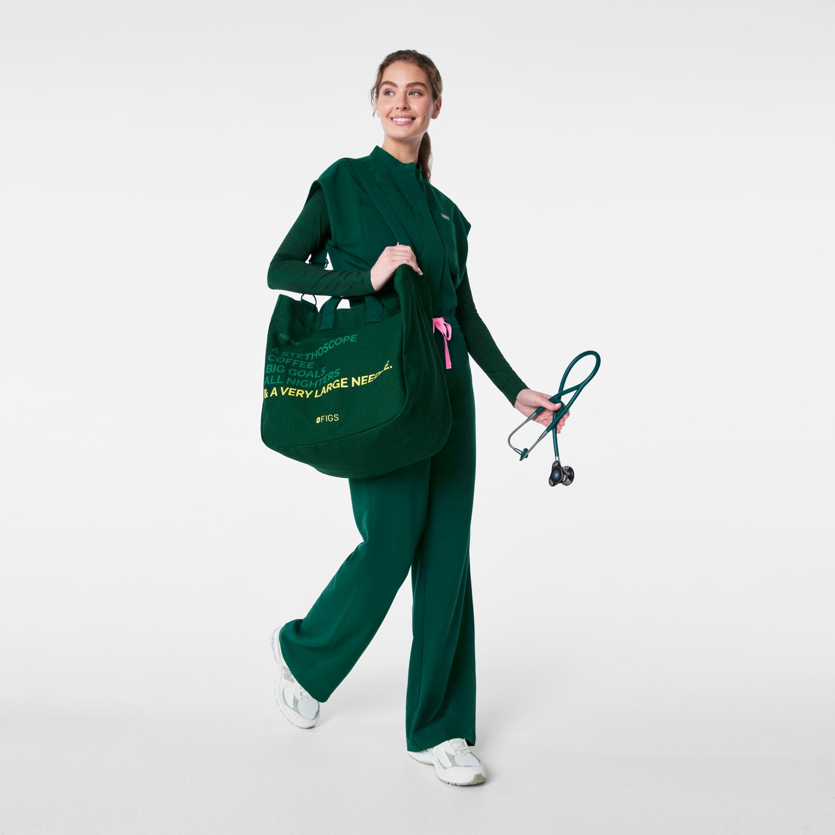 A Very Large Needle Detachable Strap Tote - Forest Green