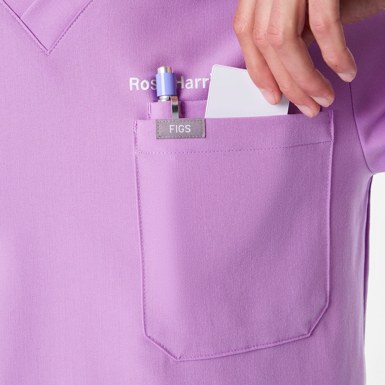Leon Scrub Top™ - Wild Iris