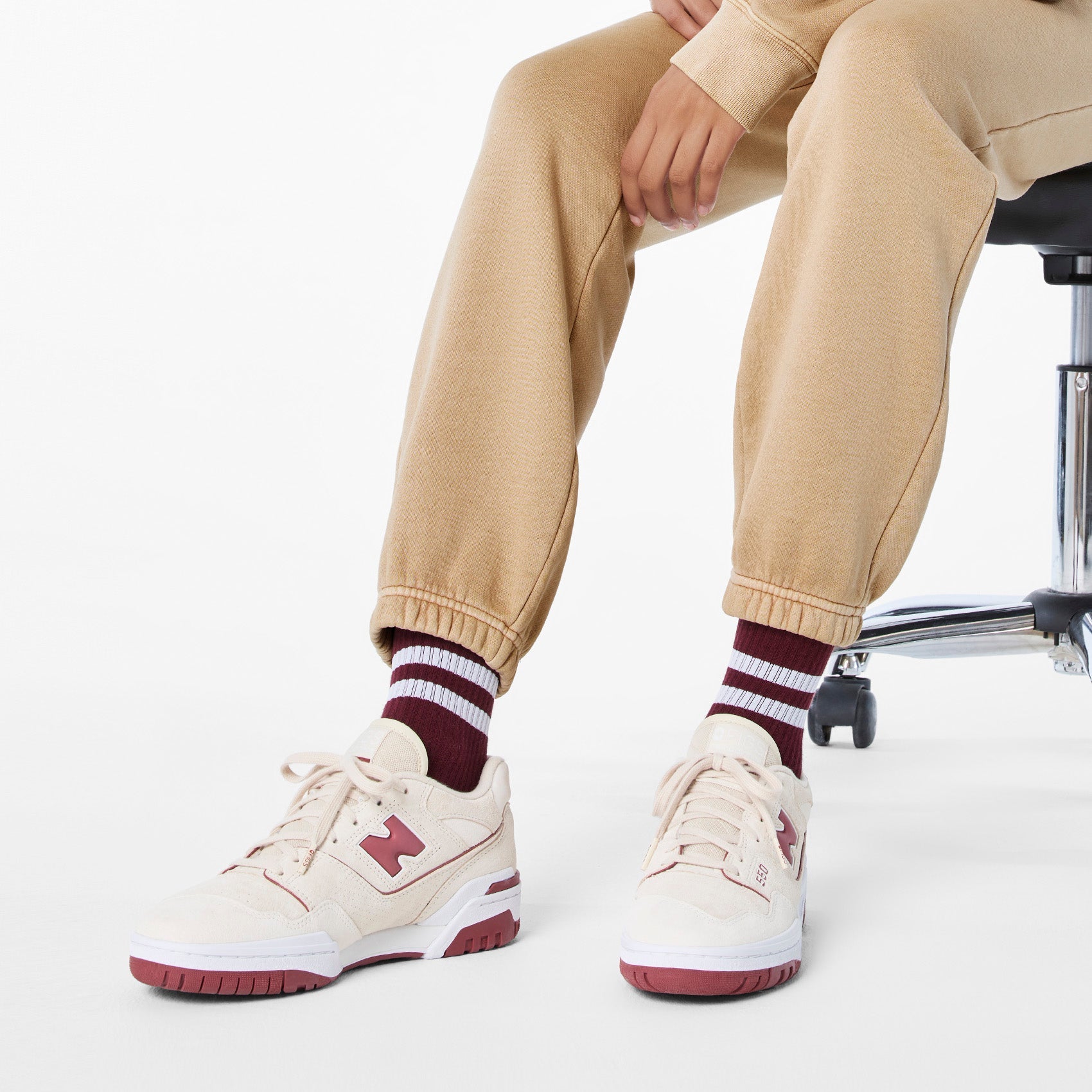 FIGS | New Balance 550 - Cream/Mauve
