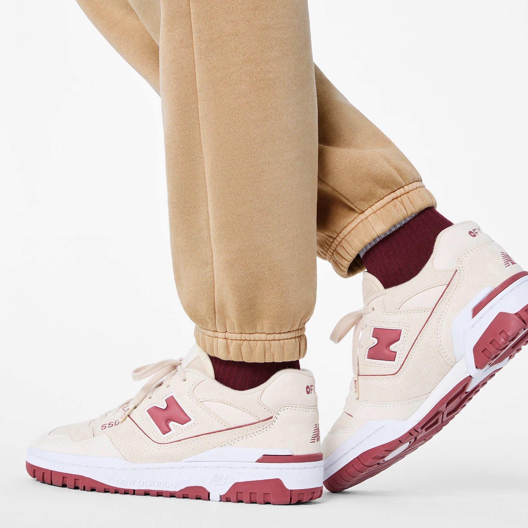 FIGS | New Balance 550 - Cream/Mauve