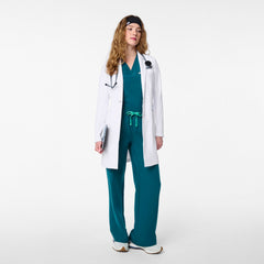 Bellevue Long Slim Lab Coat - White