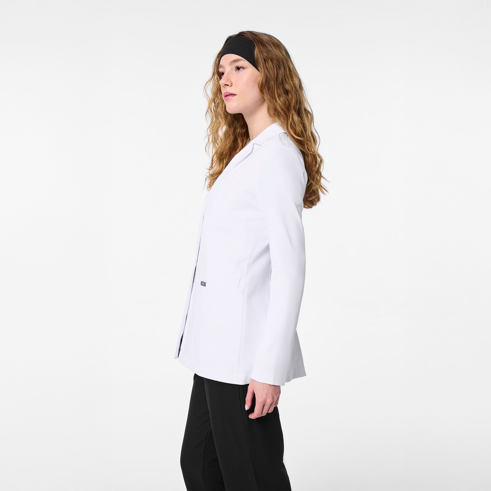 Bellevue Short Slim Lab Coat - White