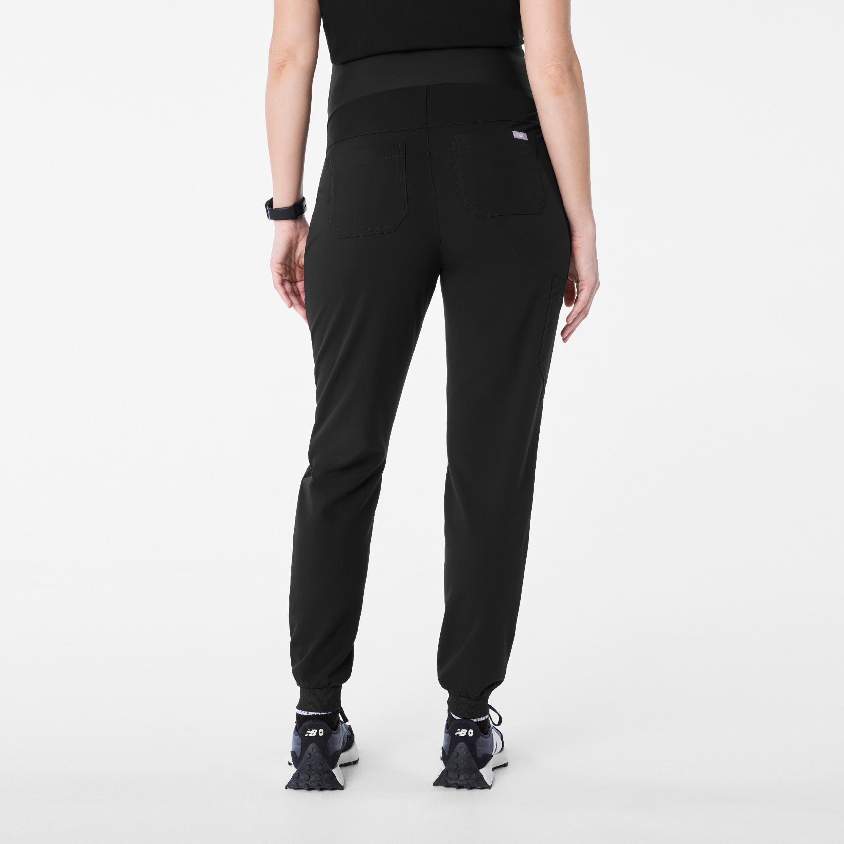  Zamora Maternity Jogger Scrub Pant - Black
