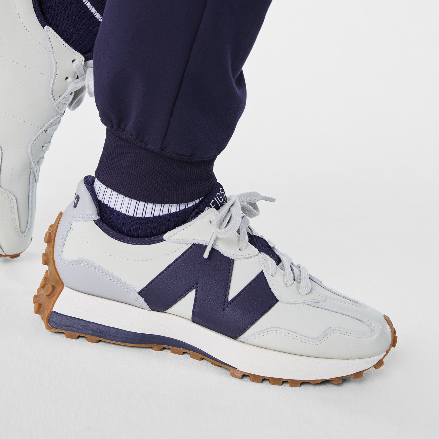  Zamora Maternity Jogger Scrub Pant - Navy