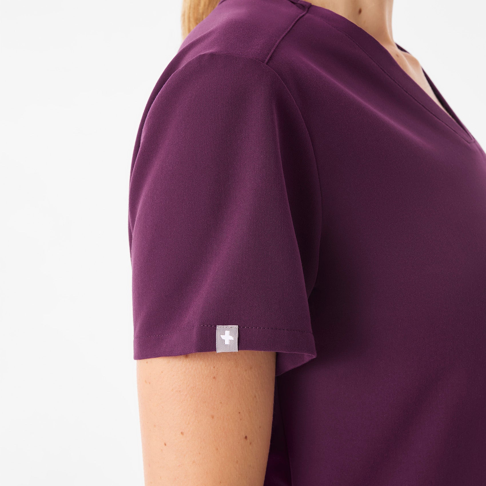 Casma Scrub Top™ - Deep Purple