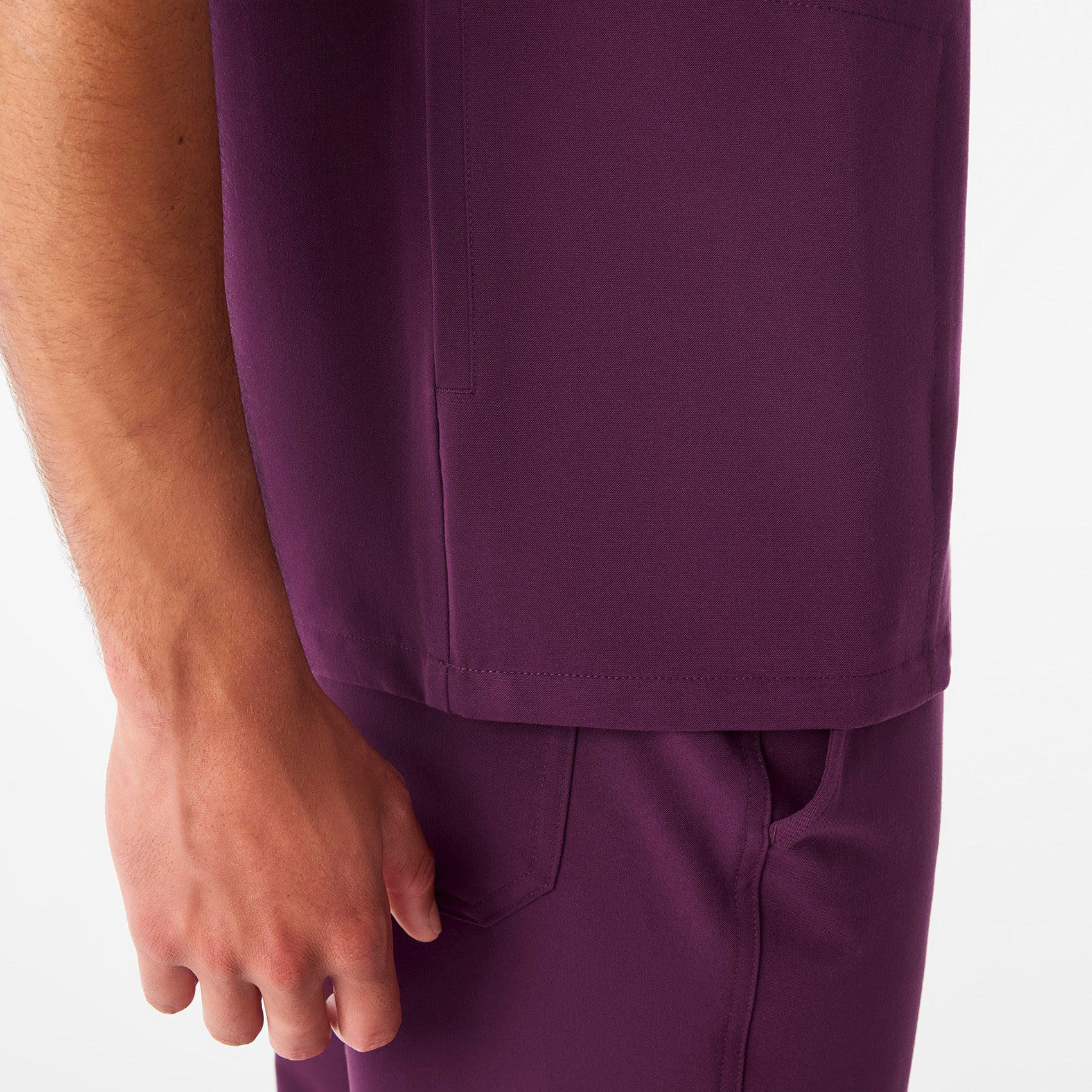Chisec Scrub Top™ - Deep Purple
