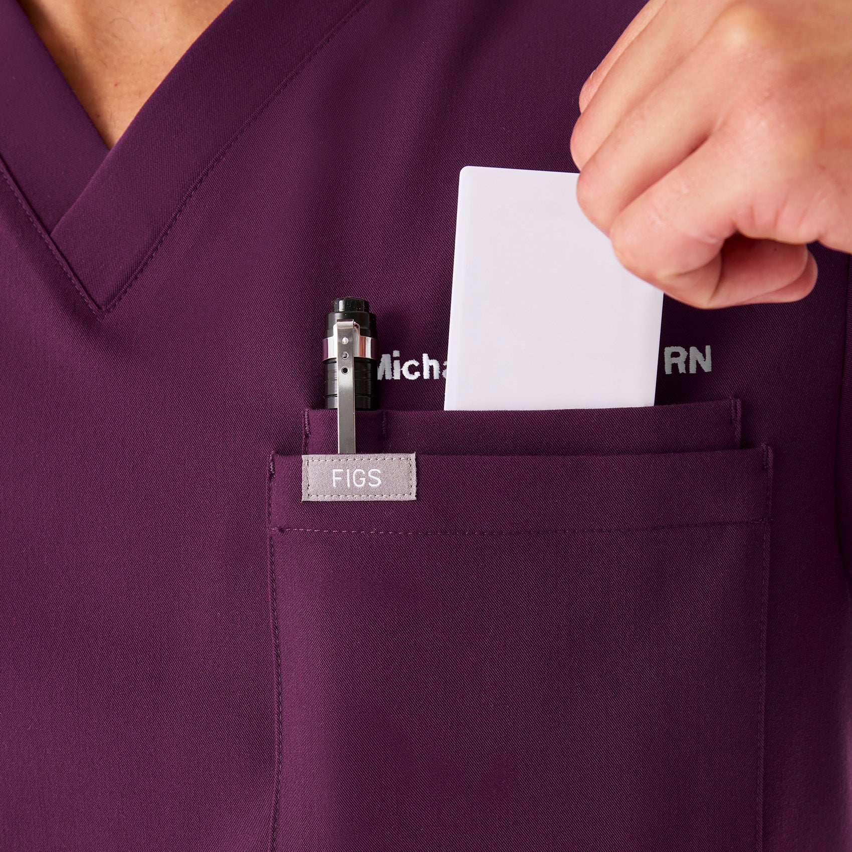 Leon Scrub Top™ - Deep Purple