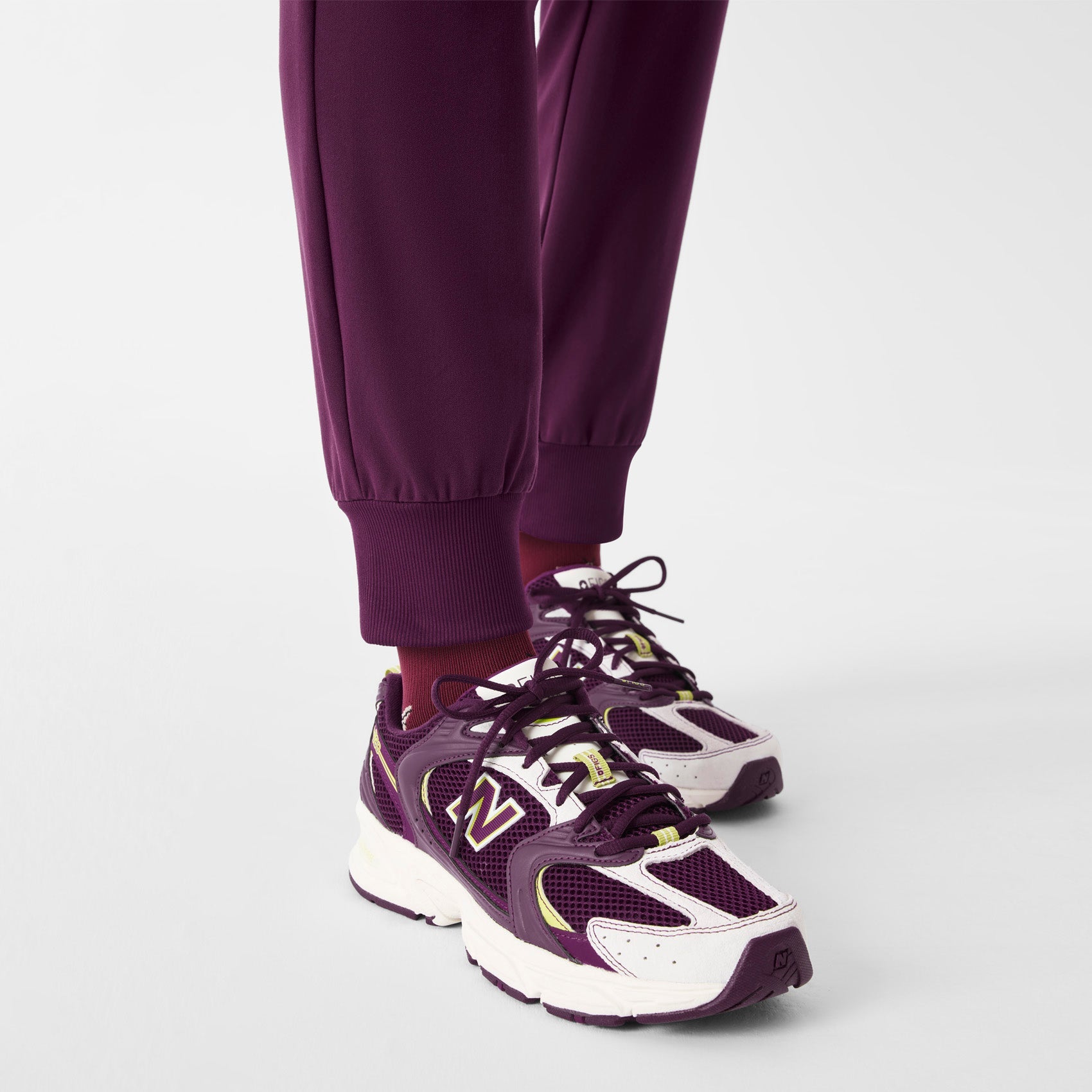 FIGS | New Balance 530 - Deep Purple