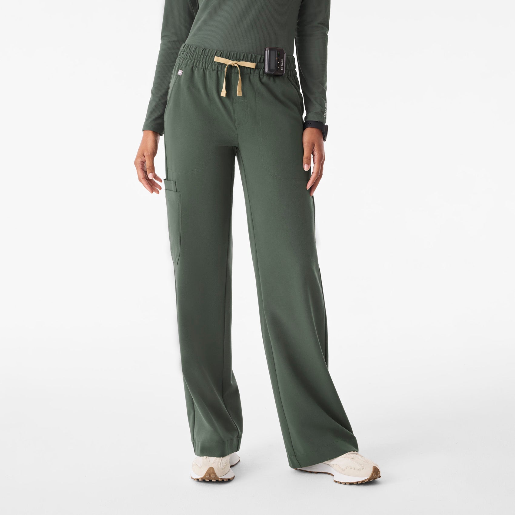 Isabel Ruched Wide-Leg Scrub Pant - Moss