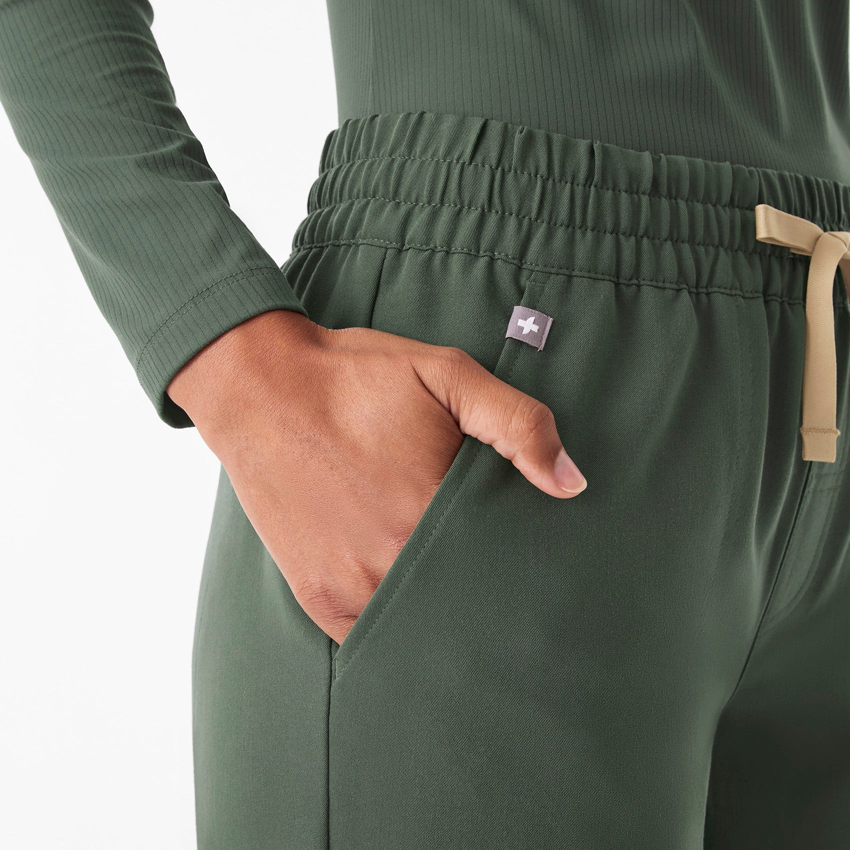 Isabel Ruched Wide-Leg Scrub Pant - Moss