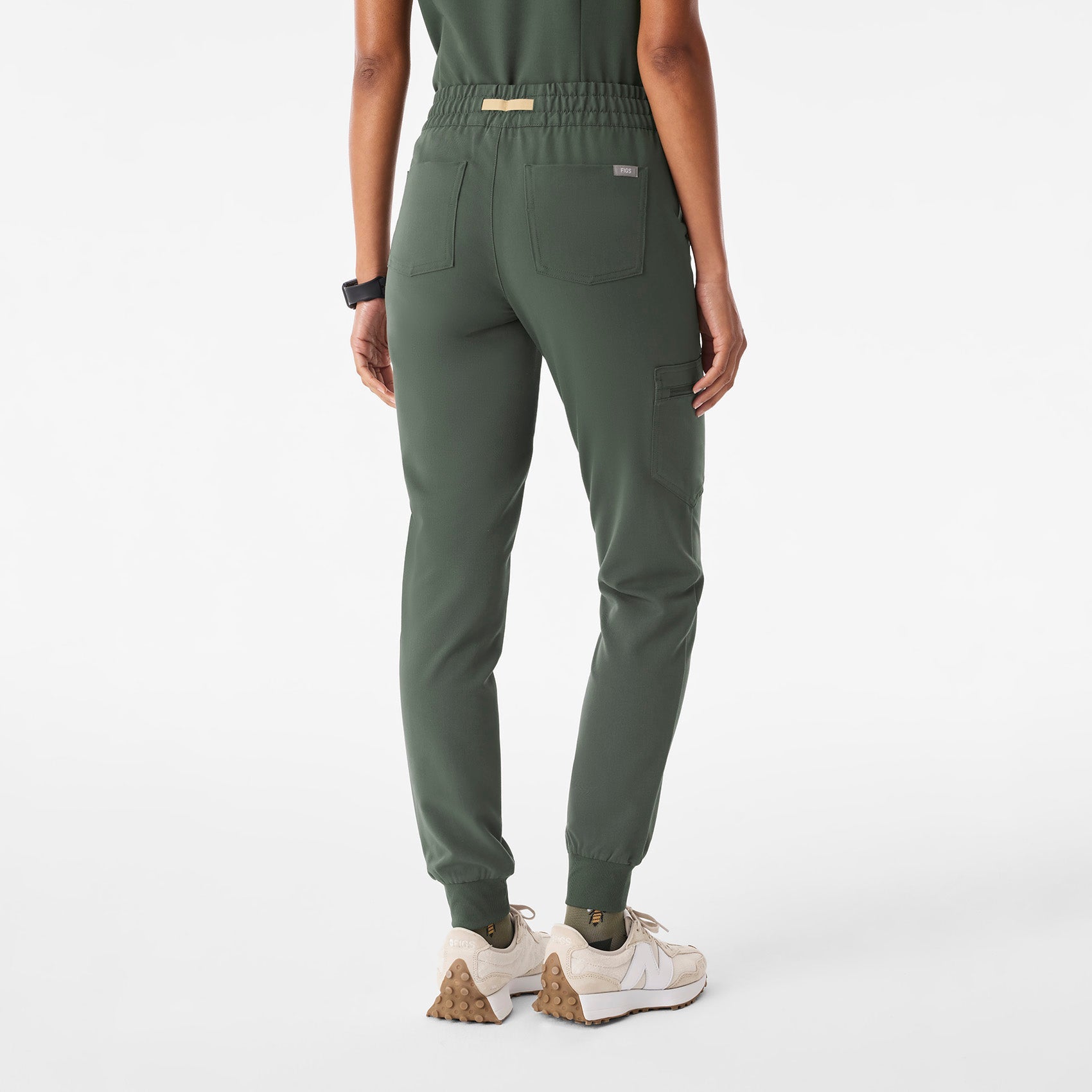 Zamora Ruched Jogger Scrub Pant™ - Moss