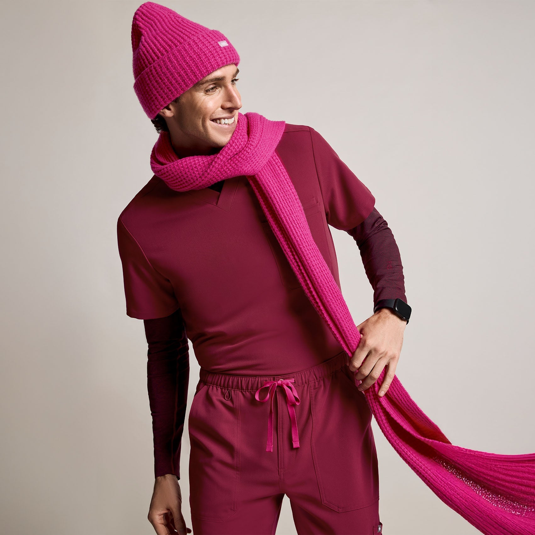 Leon Scrub Top™ - Deep Cranberry