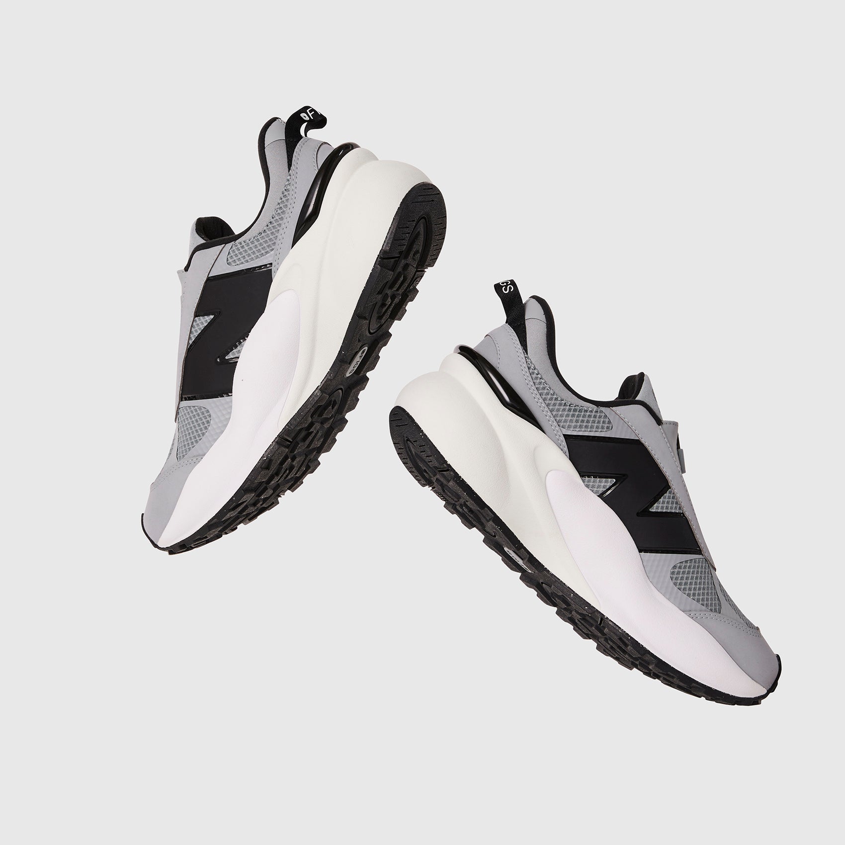 FIGS | New Balance 3447 Zip - Graphite