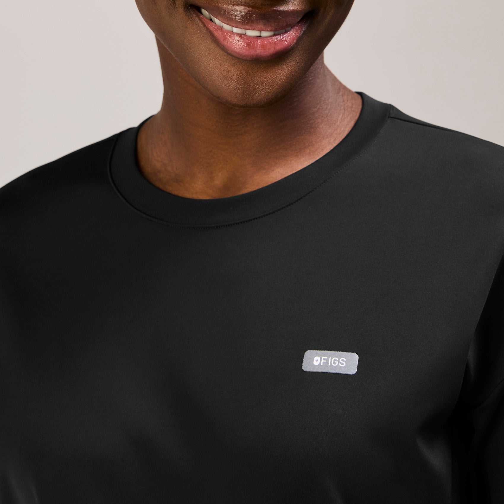 Cornelia Long-Sleeve Scrub Top - Black